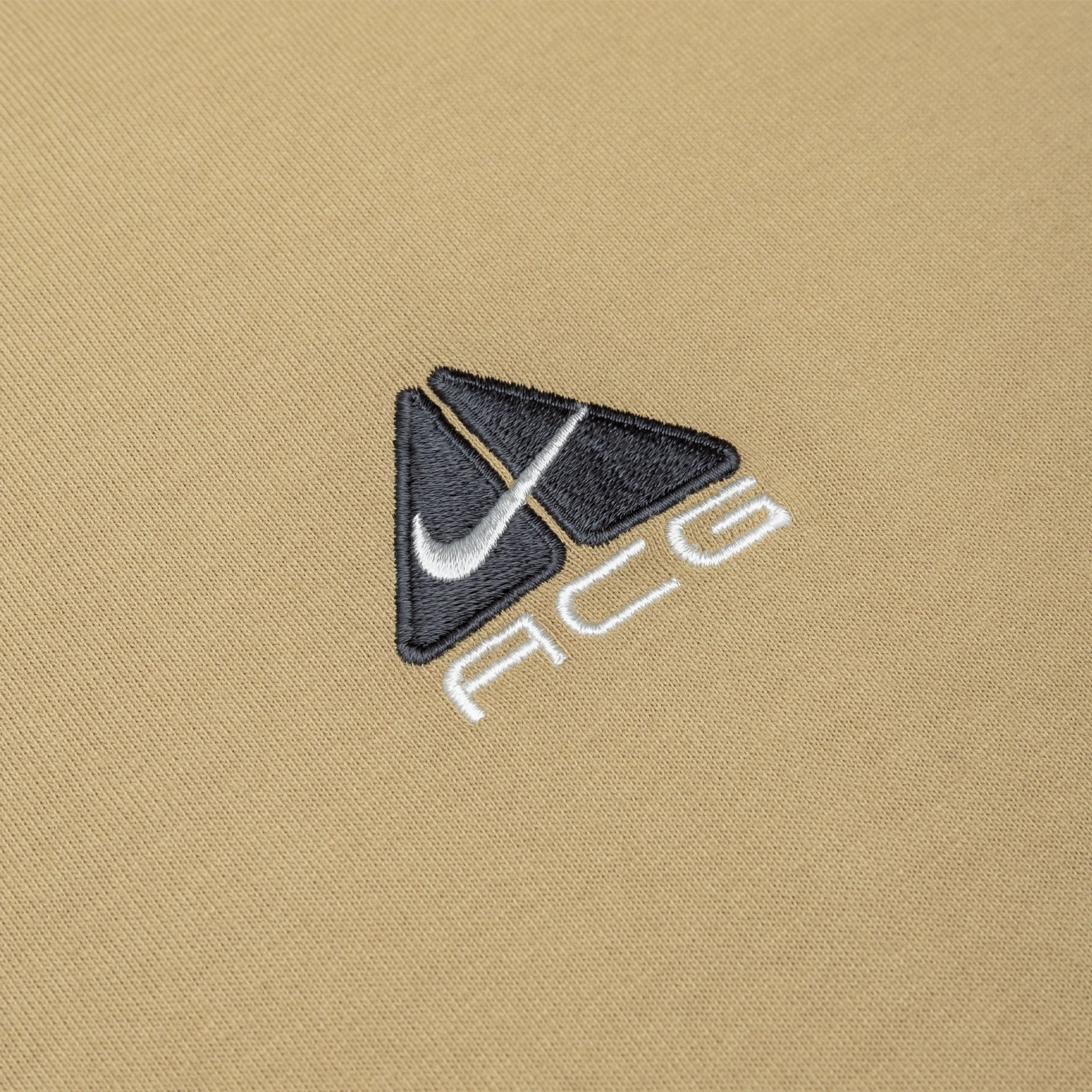 ACG EMBLEM T-SHIRT PARCHUTE BEIGE