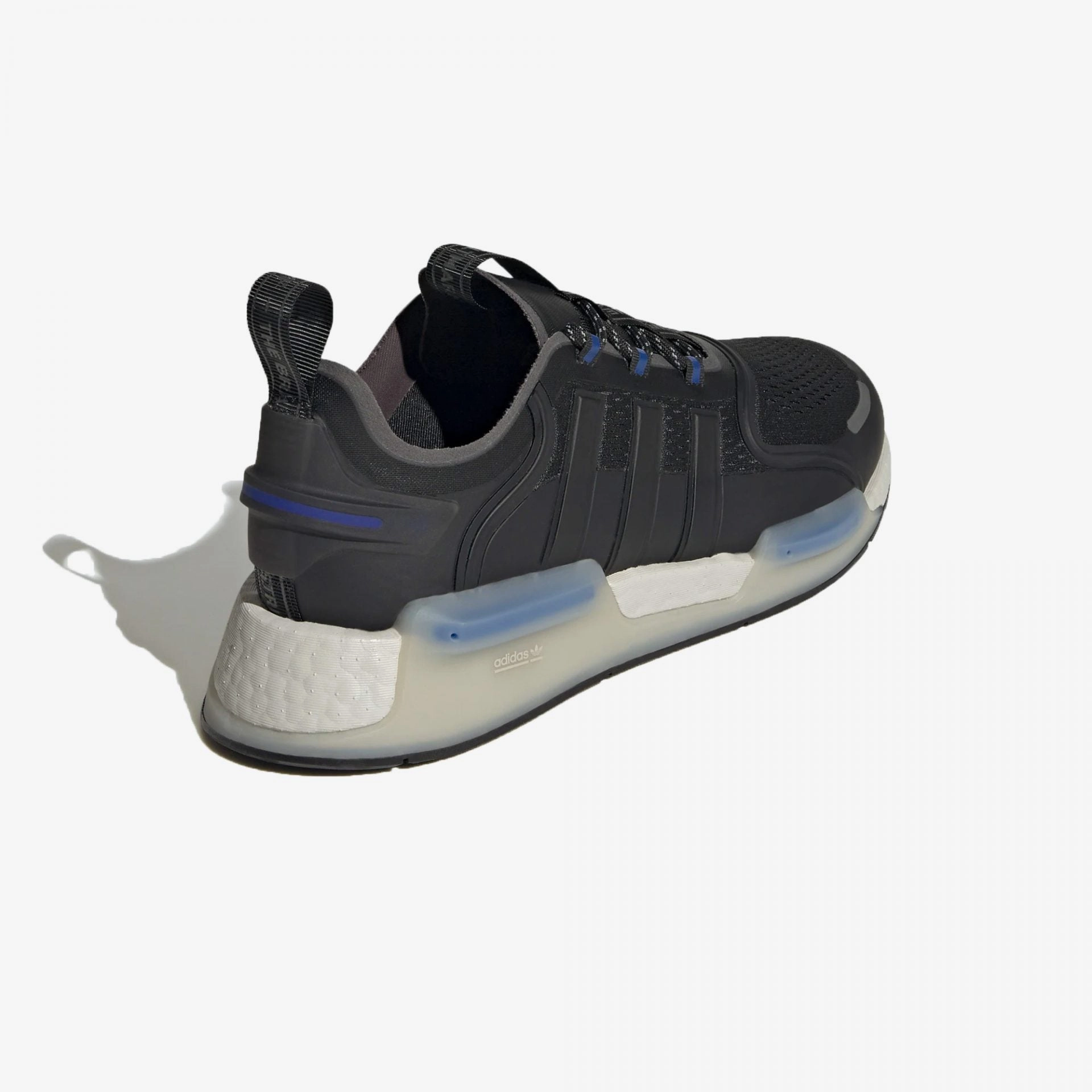 Adidas Originals | NMD_V3  { CORE BLACK/CLOUD WHITE