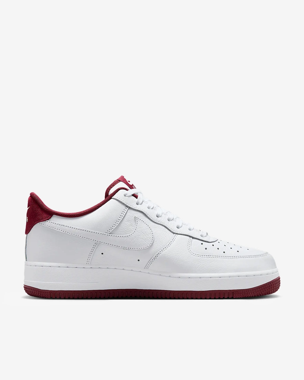 Air Force 1 '07 LV8 'White/Team Red'