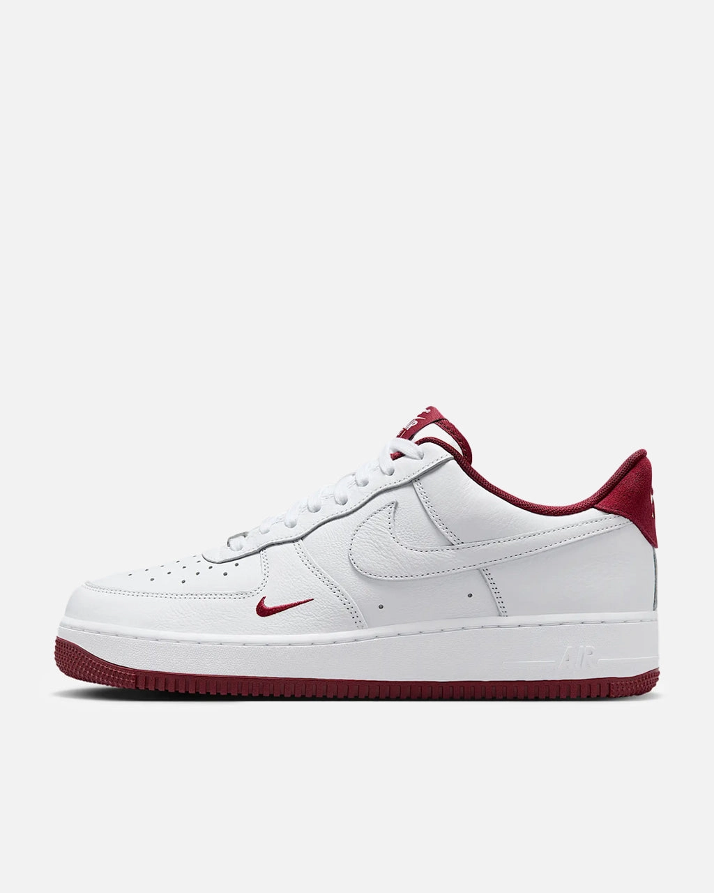 Air Force 1 '07 LV8 'White/Team Red'