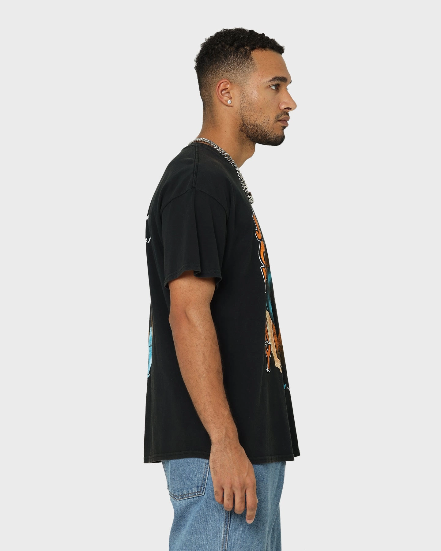 American Thrift X Johnny Bravo Man. I'm Pretty Vintage T-Shirt Black Wash