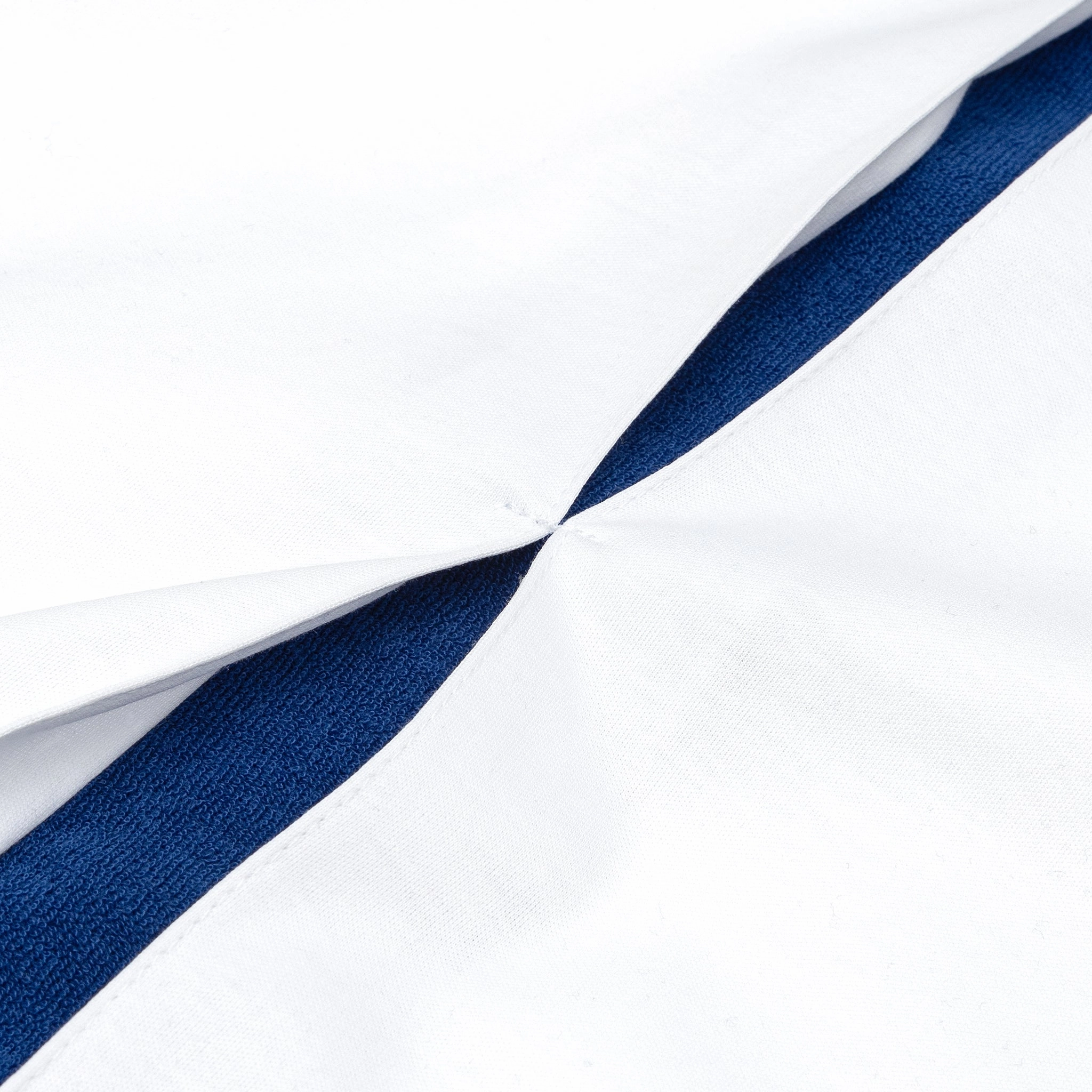 BELLOW S/S T-SHIRT
