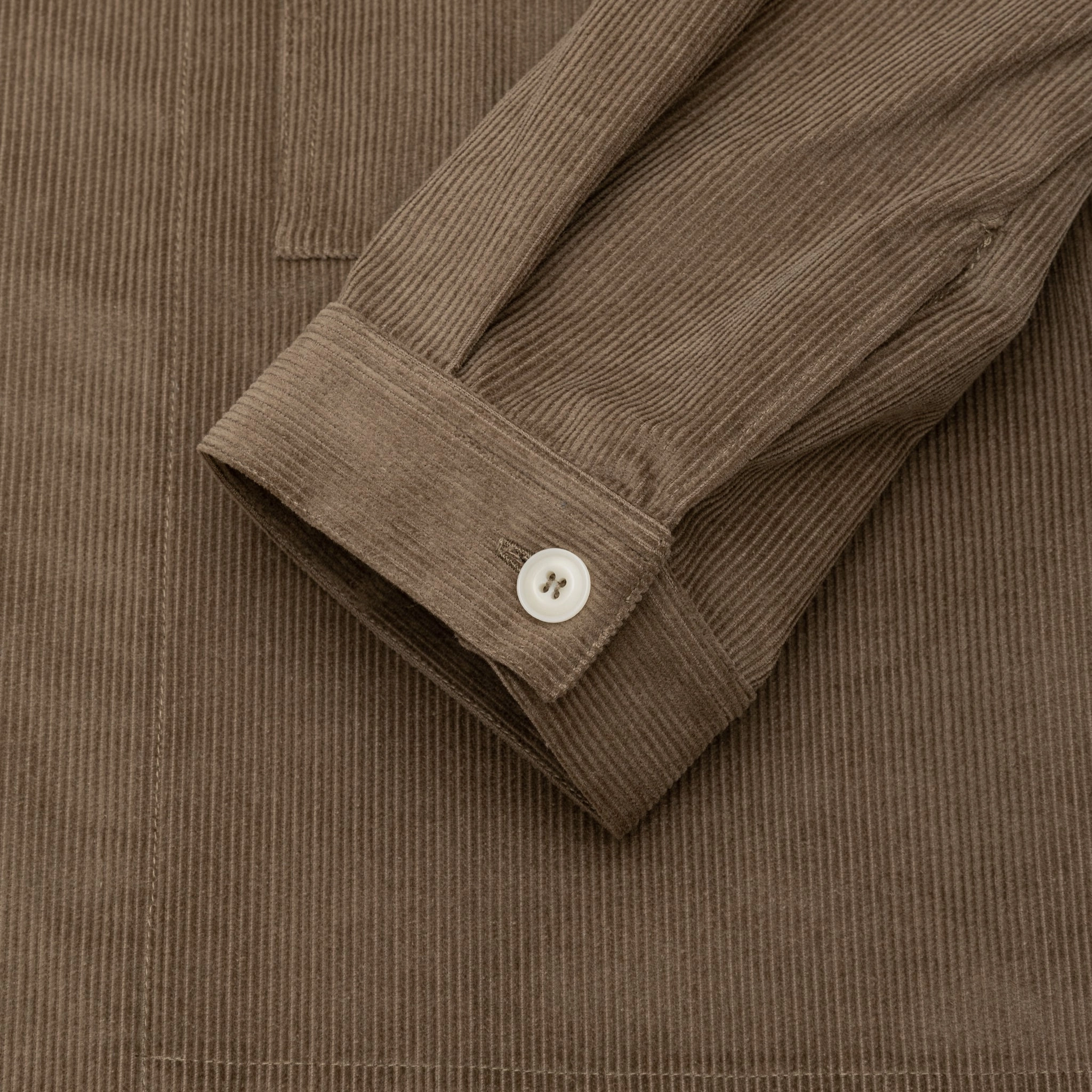 CLASSIC TWO POCKET SHIRT