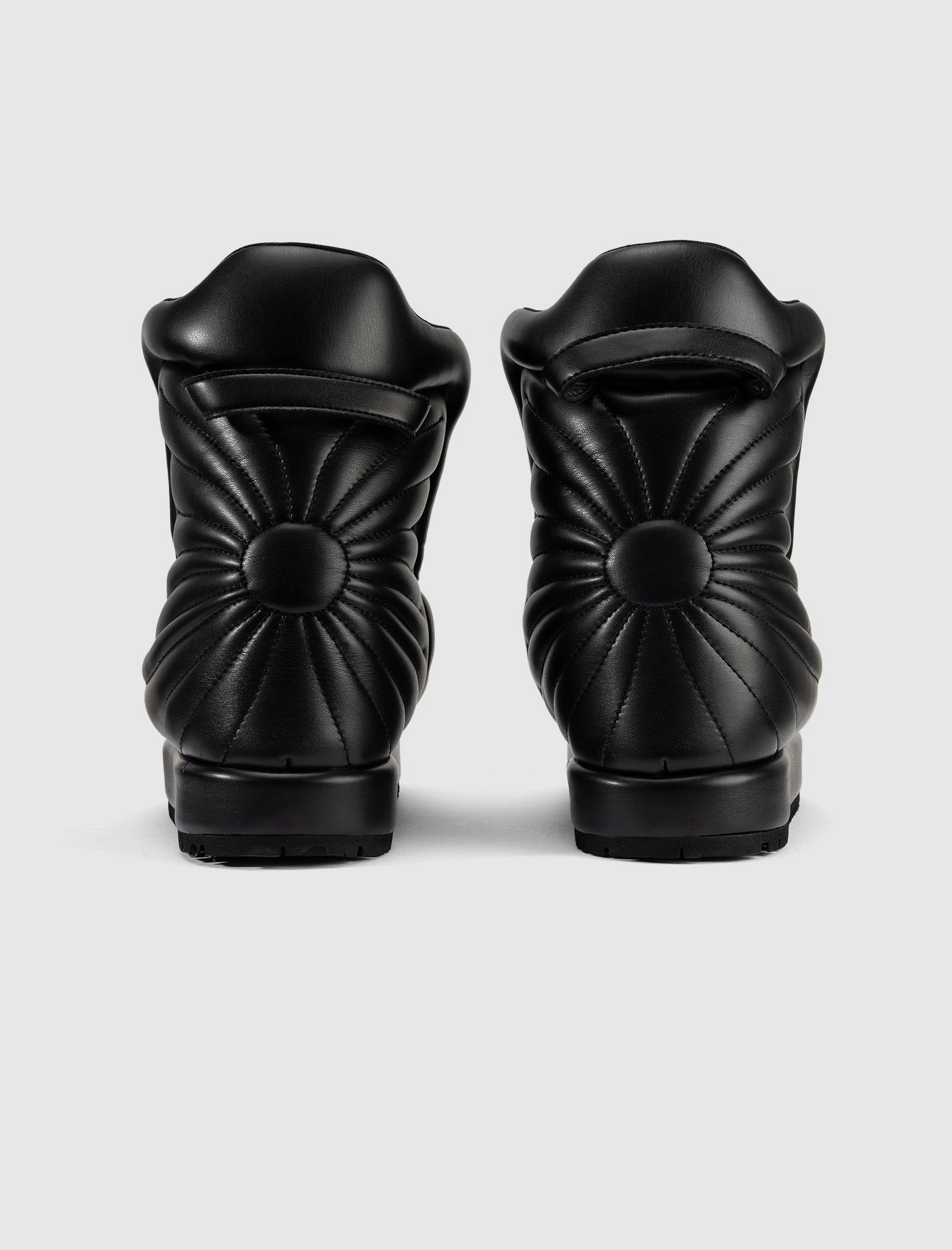 EMBROIDERY NEVE LUNAR BOOTS