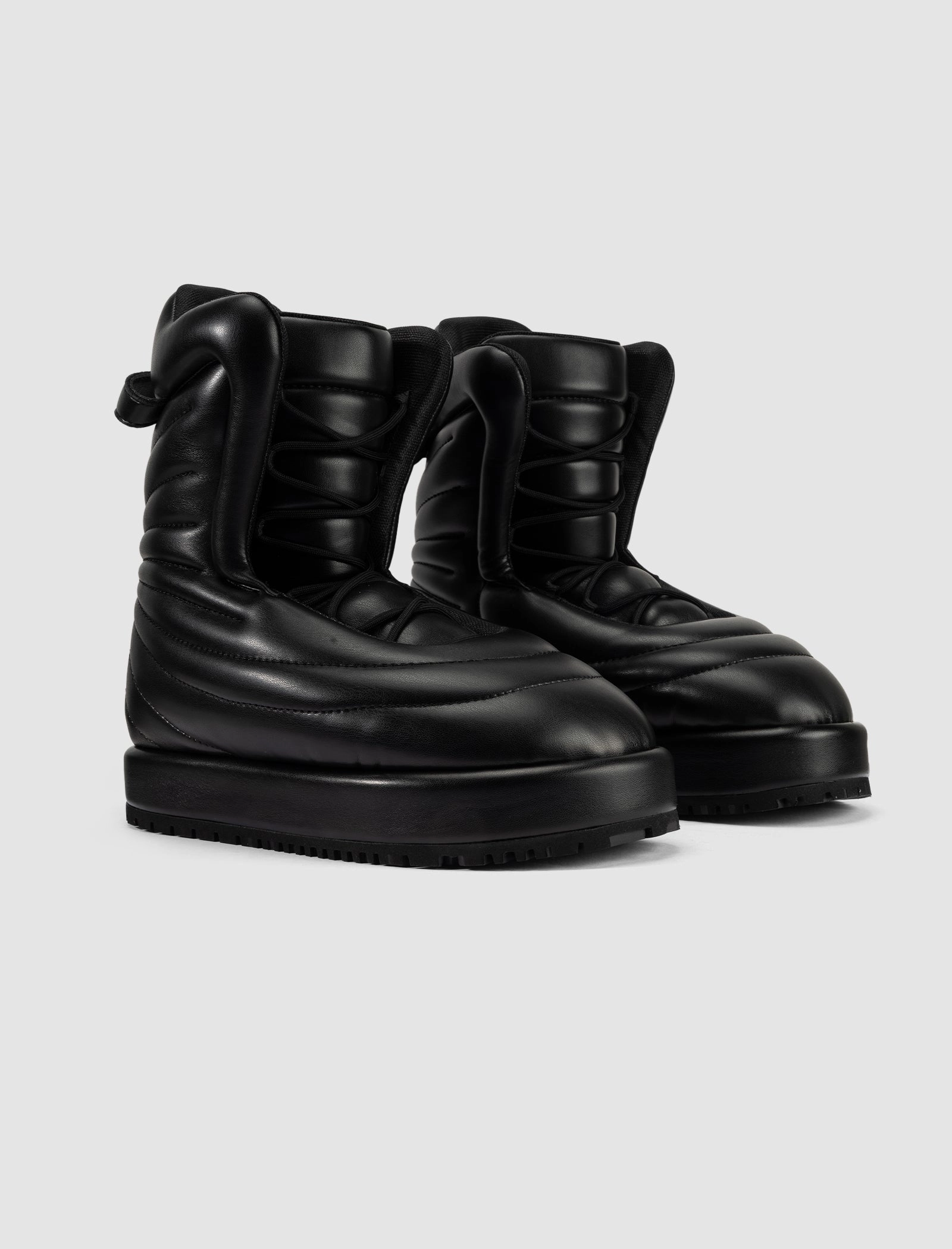 EMBROIDERY NEVE LUNAR BOOTS
