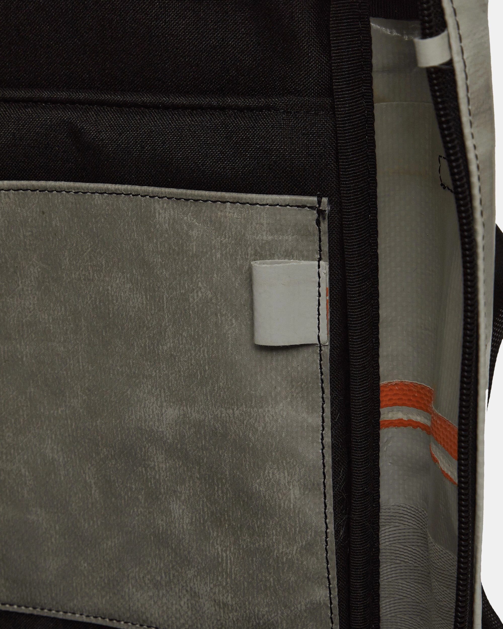 F306 Hazzard Backpack White / Blue