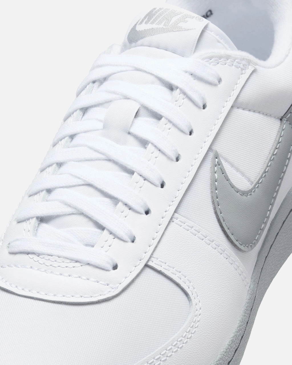 Field General '82 'White/Shadow Grey'