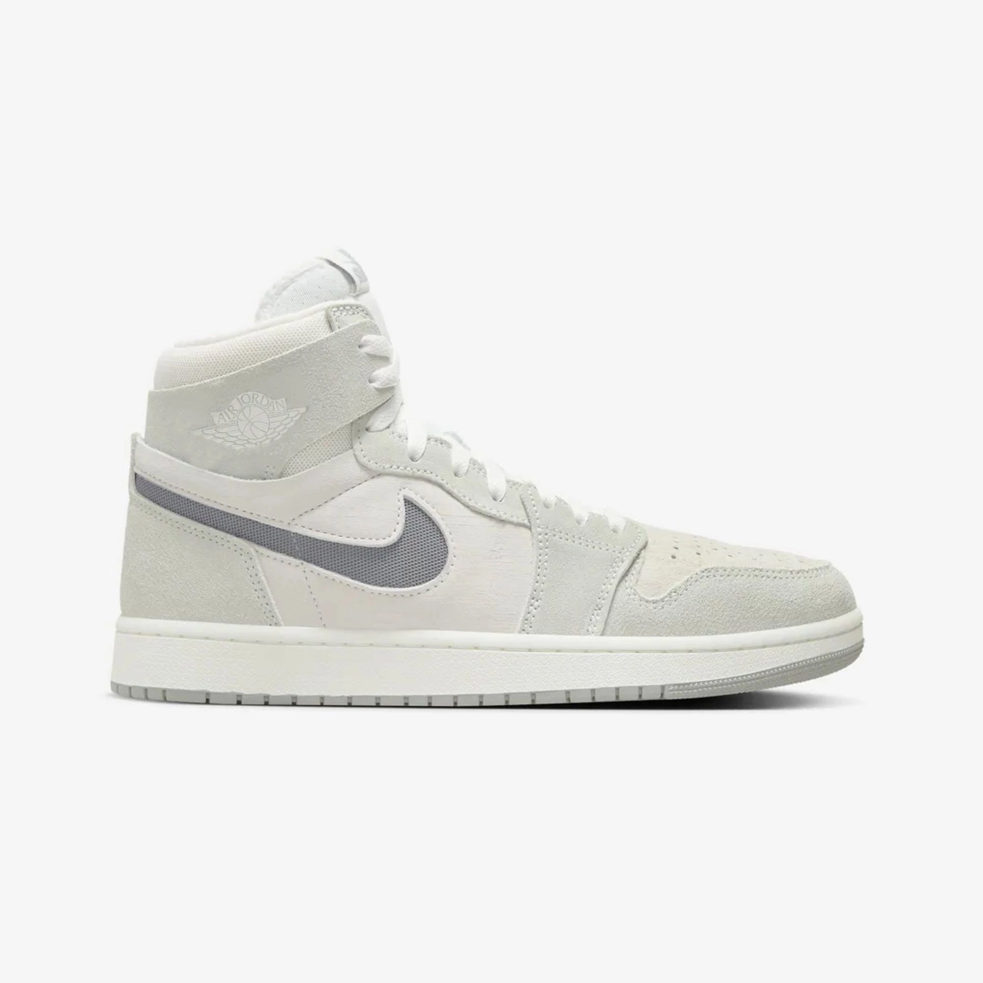 Jordan | AIR JORDAN 1 ZOOM CMFT 2  { SUMMIT WHITE/PARTICLE GREY-LIGHT SILVER