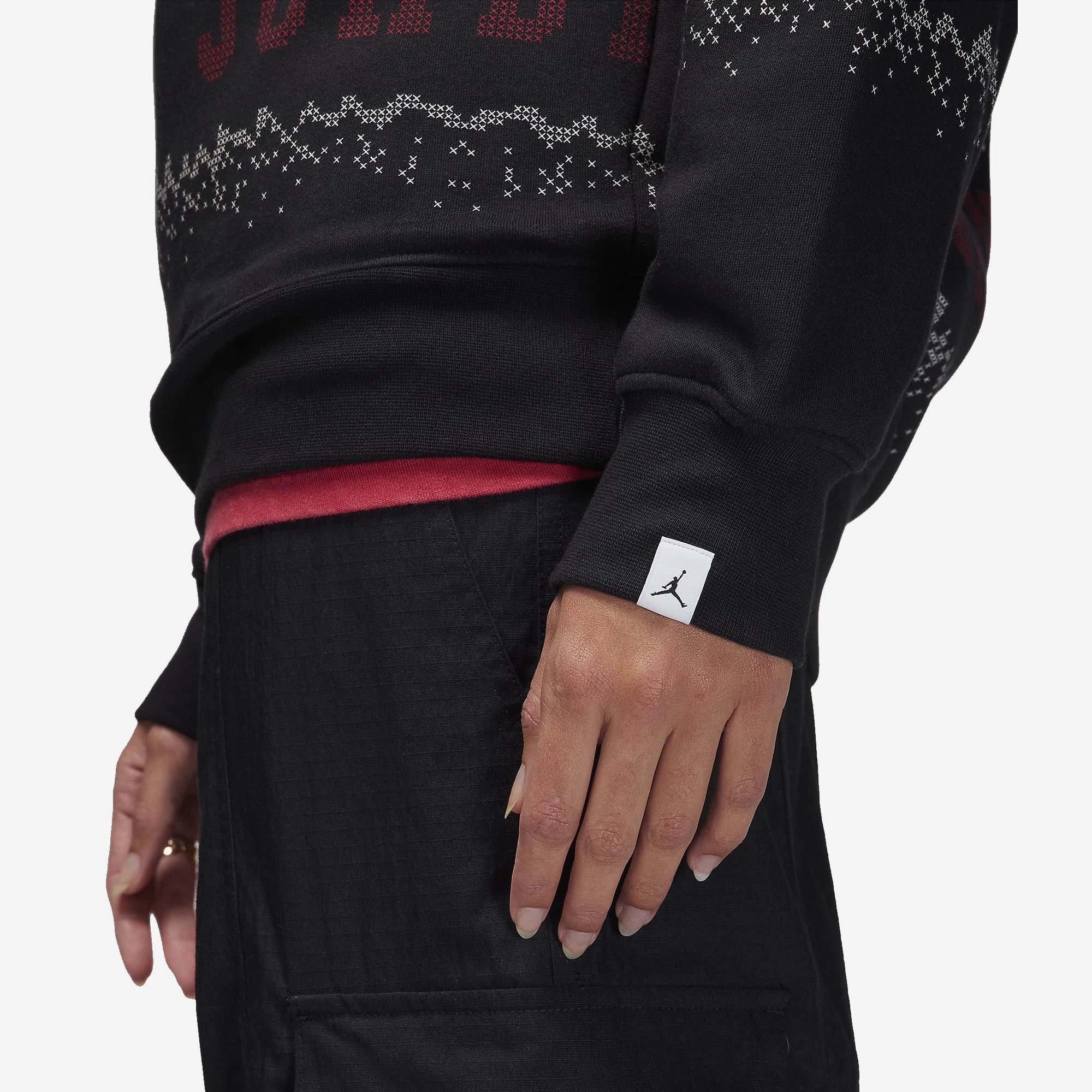 Jordan | ESSENTIALS HOLIDAY FLEECE CREW  { BLACK