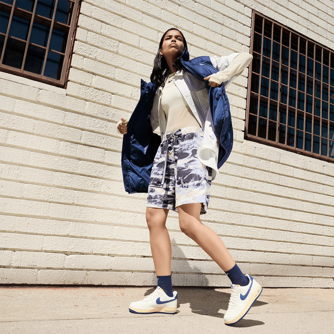 Nike | AIR FORCE 1 '07 { SAIL/DEEP ROYAL BLUE-PALE VANILLA