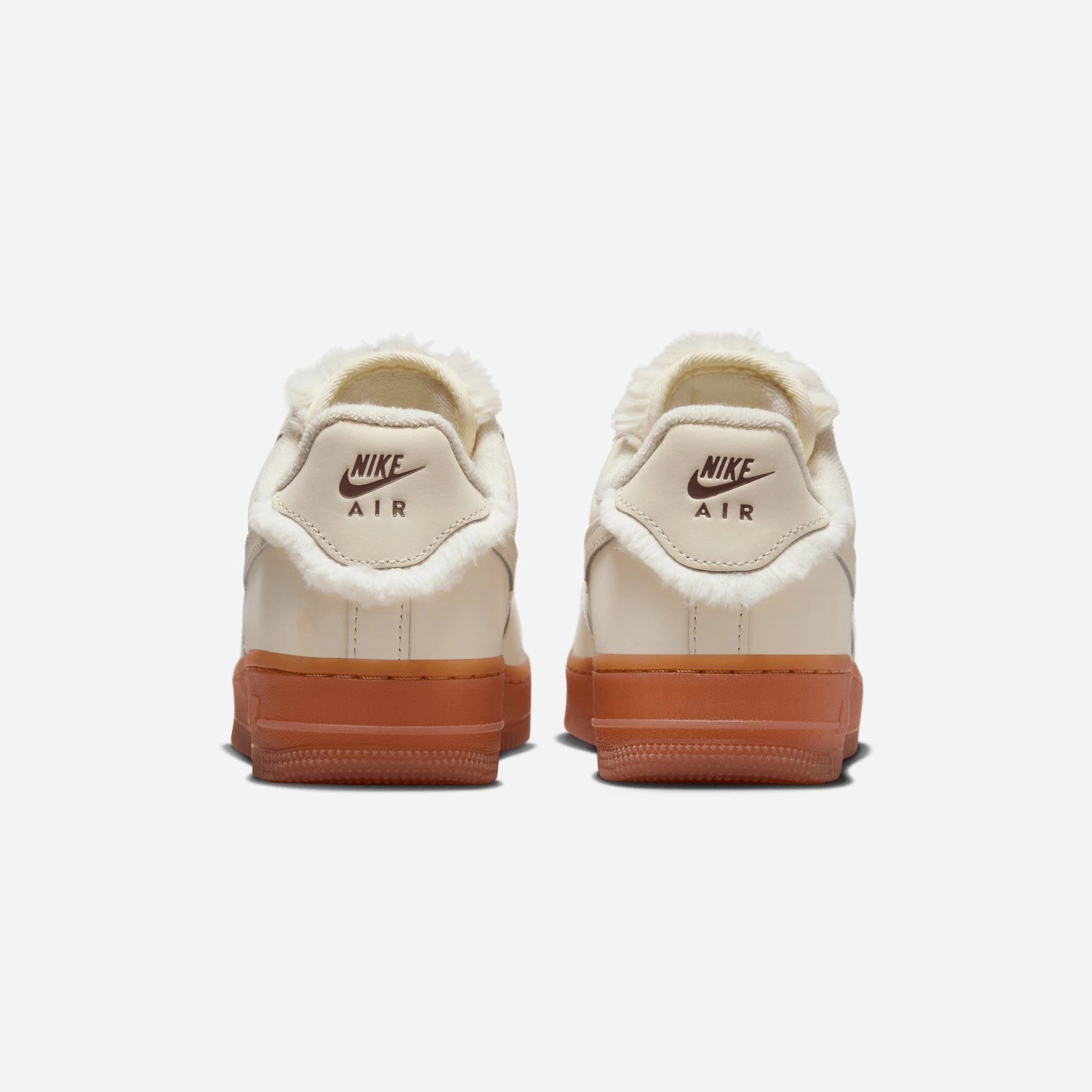 Nike | AIR FORCE 1 '07 LX { SAIL/COCONUT MILK-GUM MED BROWN