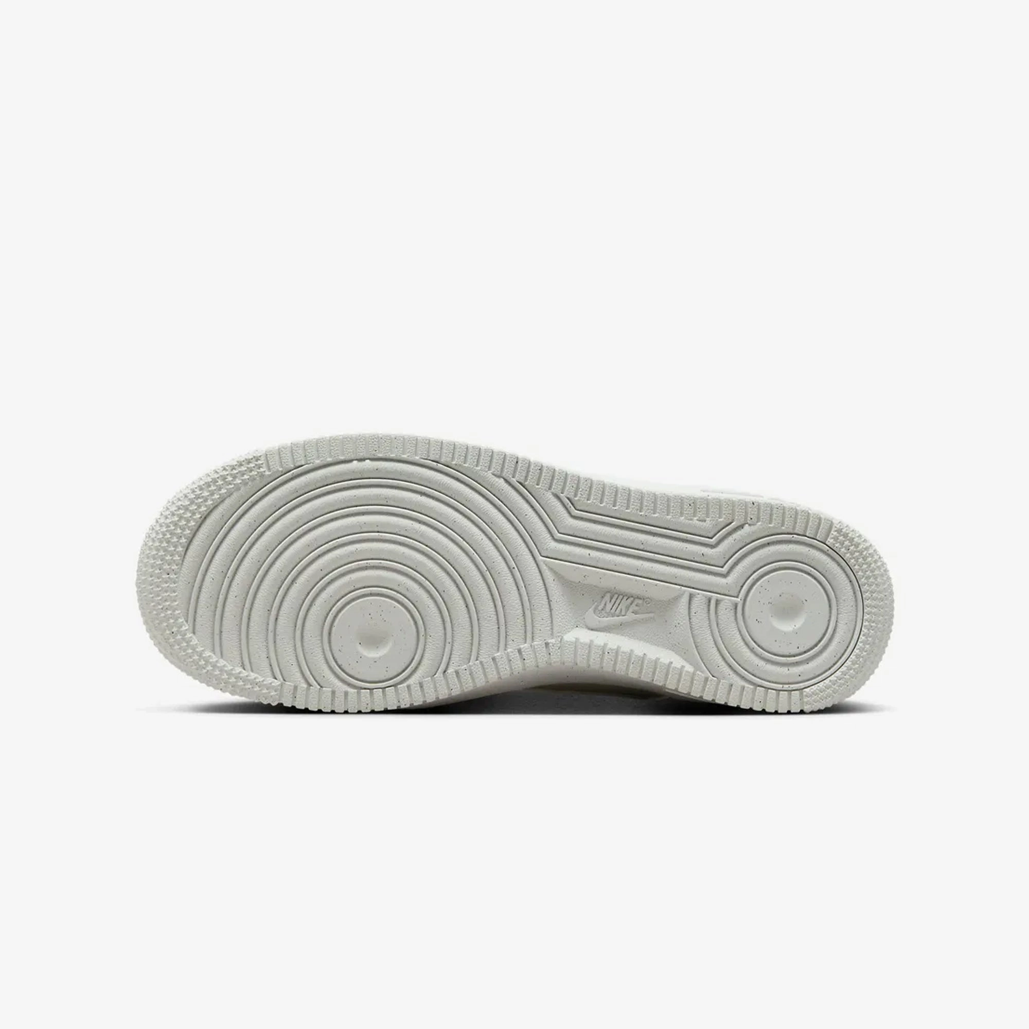 Nike | AIR FORCE 1 '07 LX { WHITE/LT SMOKE GREY-PHOTON DUST-WHITE