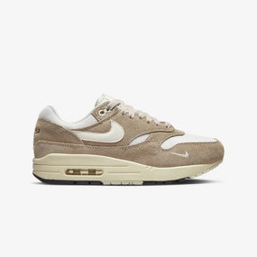 Nike | AIR MAX 1 '87 SE { SAIL/KHAKI-COCONUT MILK-LT OREWOOD BRN