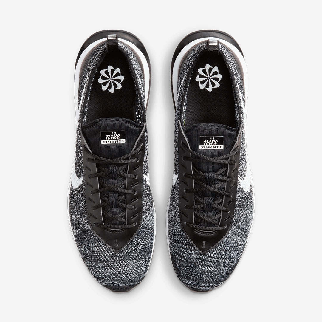 Nike | AIR MAX FLYKNIT RACER  { BLACK/WHITE