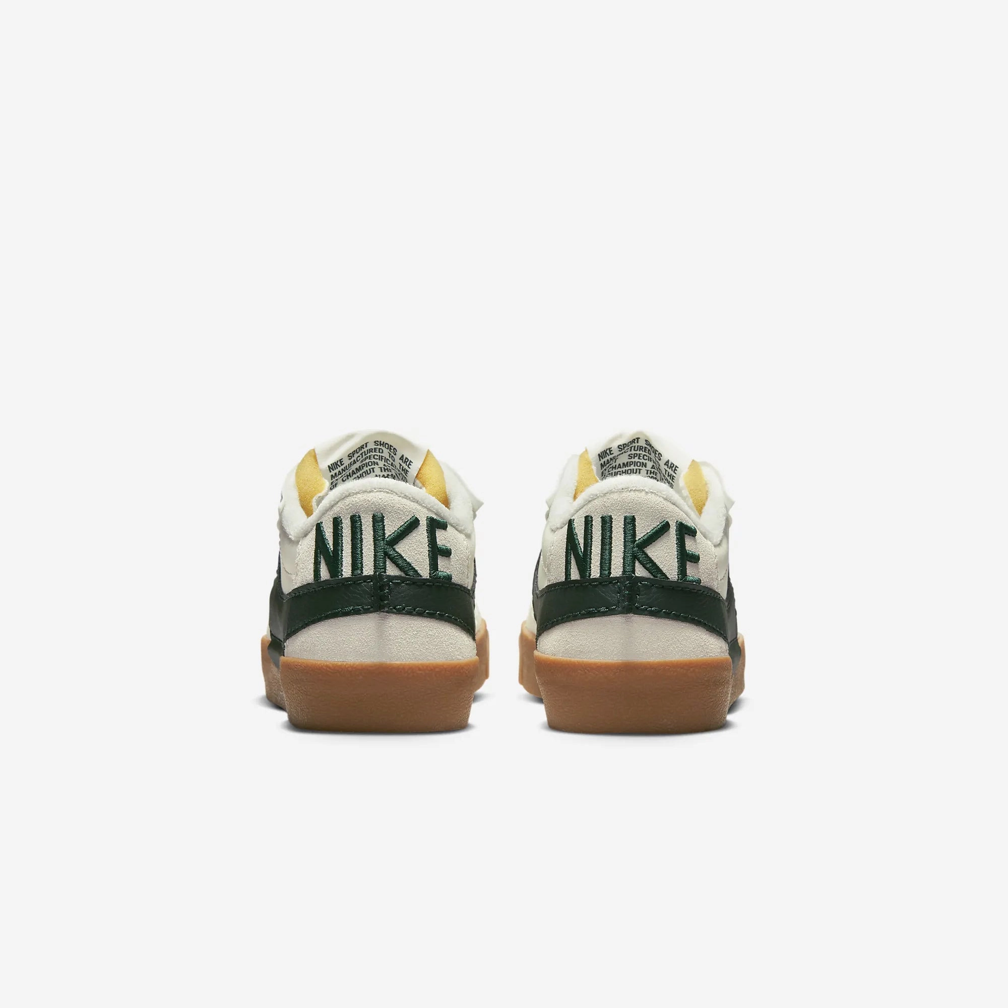 Nike | BLAZER LOW '77 JUMBO WNTR { SAIL/PRO GREEN-GUM MED BROWN