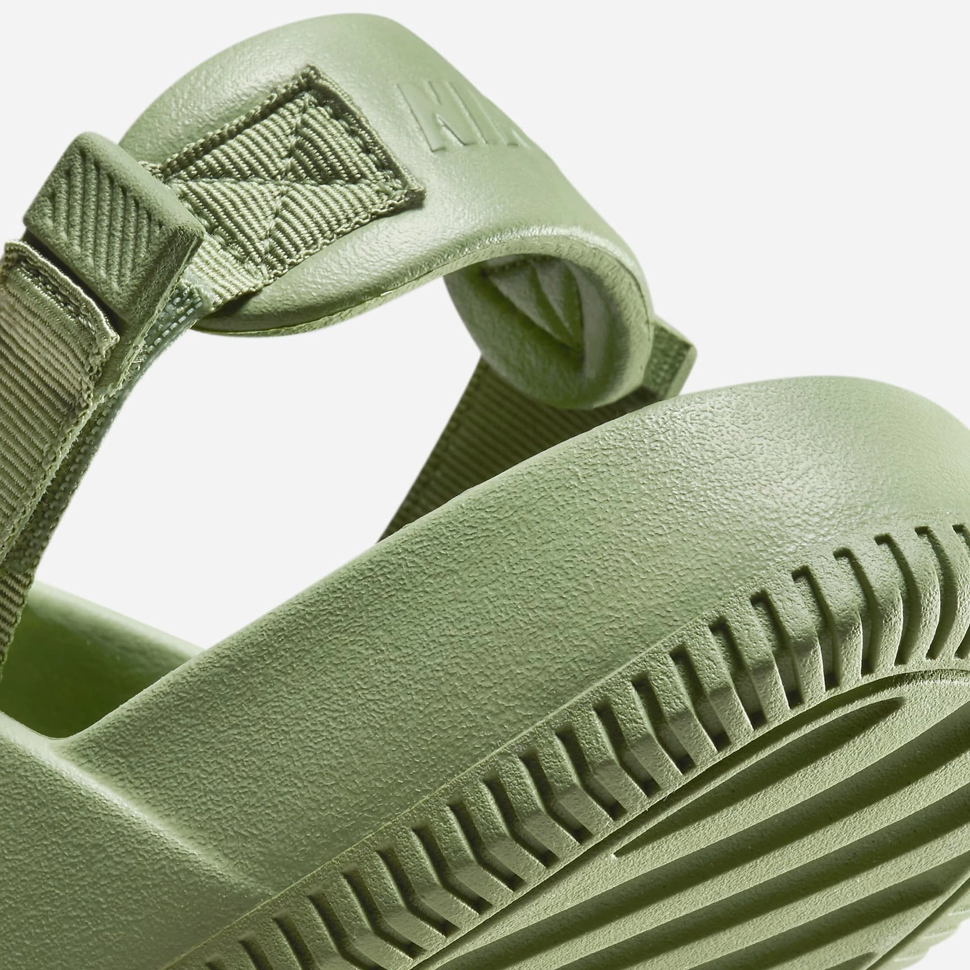 Nike | CALM MULES  { OIL GREEN/OIL GREEN