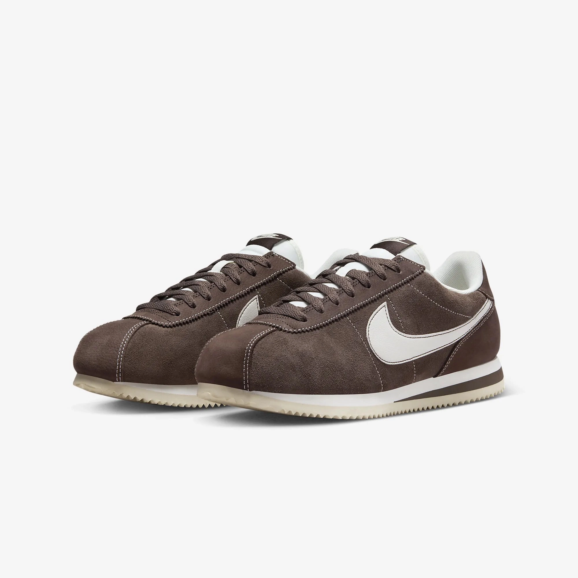 Nike | CORTEZ SE  { BAROQUE BROWN/SAIL-COCONUT MILK