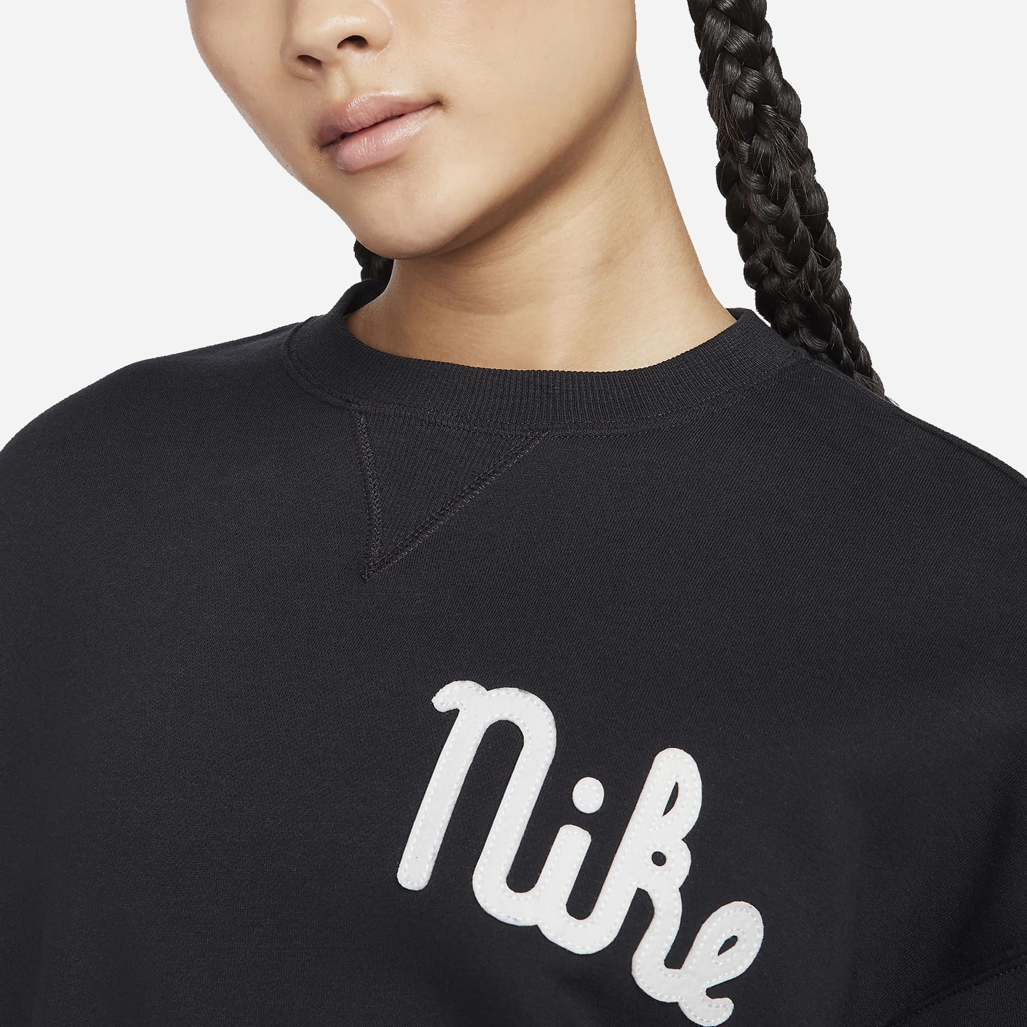 Nike | CREW-NECK FLEECE SWEATSHIRT  { BLACK/SAIL/FIELD PURPLE