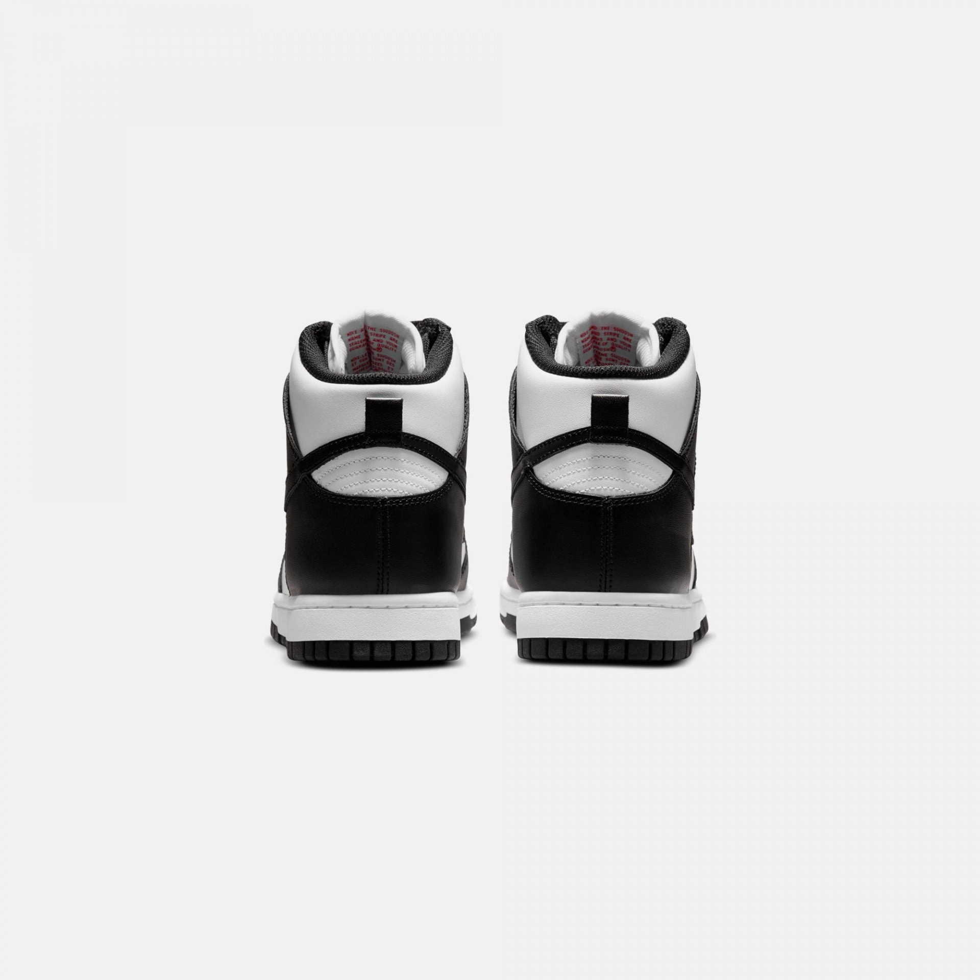 Nike | DUNK HIGH  { BLACK/WHITE