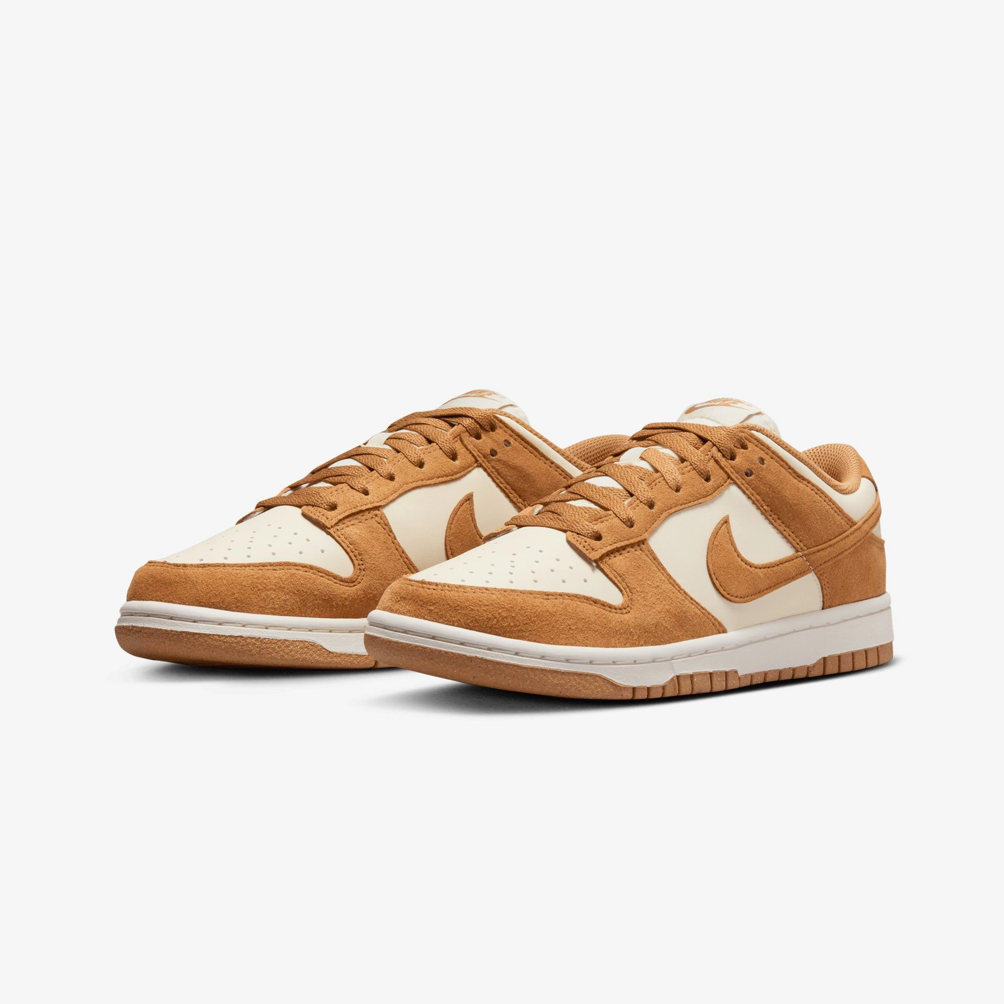 NIKE | DUNK LOW { COCONUT MILK/FLAX-SAIL