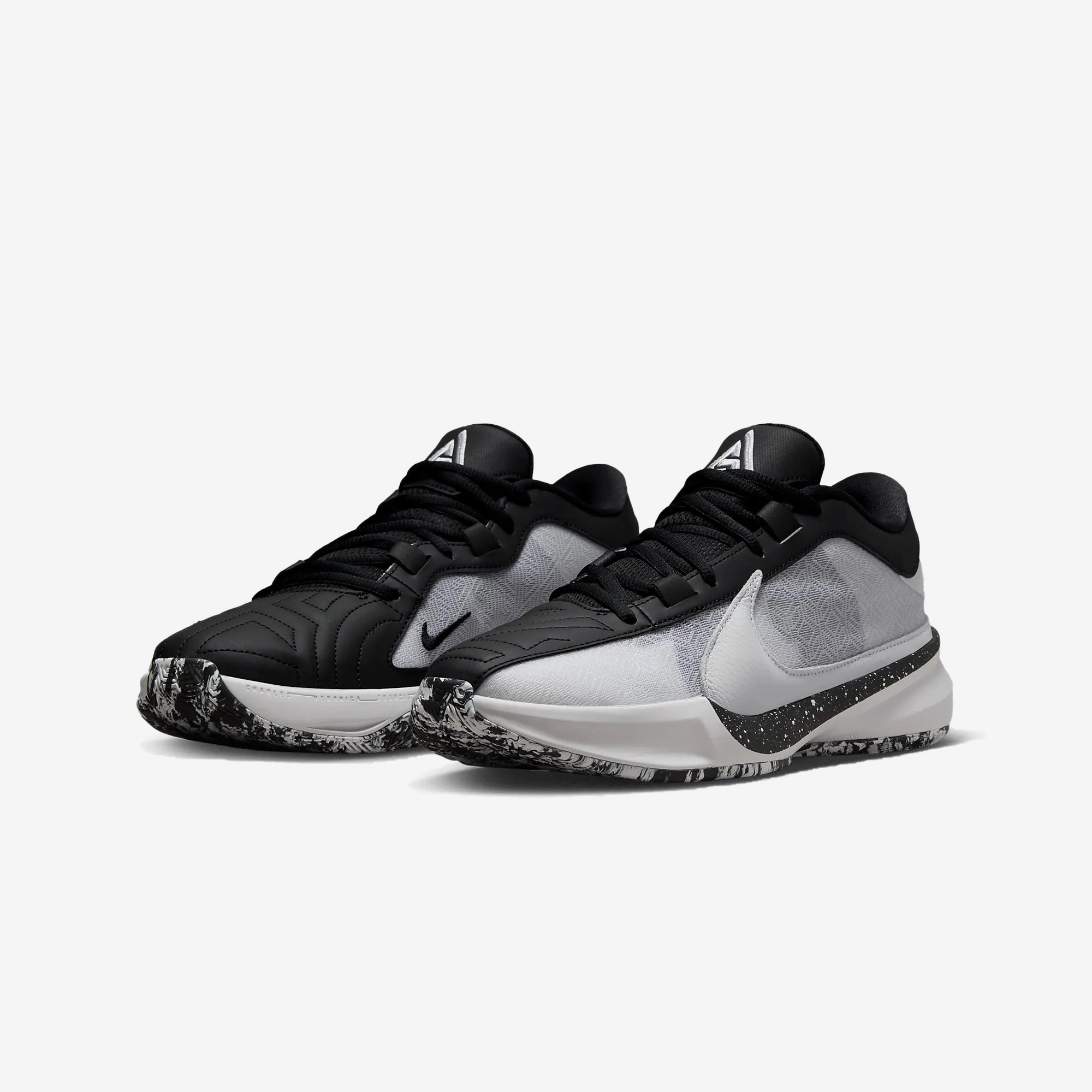 Nike | FREAK 5 EP  { WHITE/BLACK-WHITE