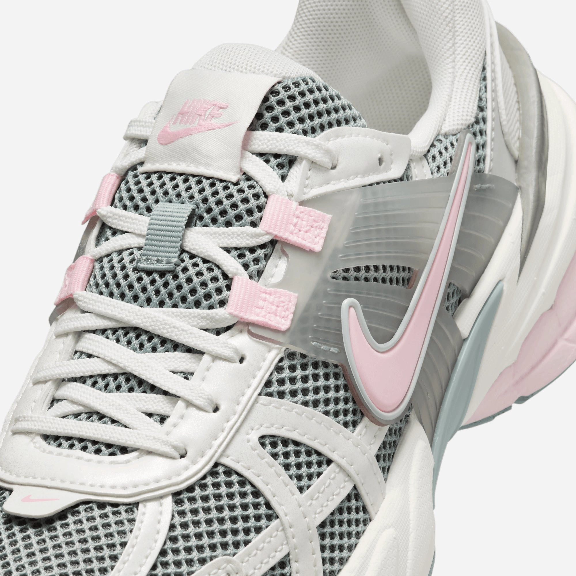 NIKE | V2K RUN { LIGHT PUMICE/PINK FOAM -PHOTON DUST