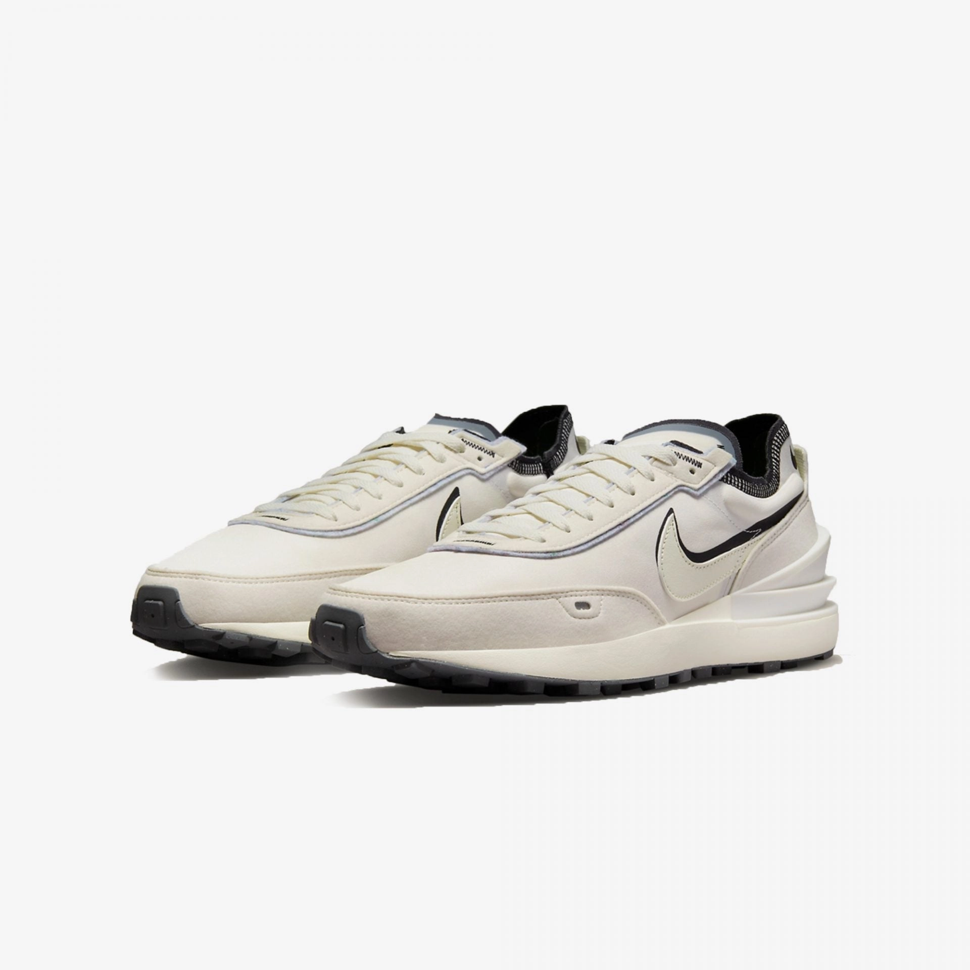 Nike | WAFFLE ONE SE  { COCONUT MILK