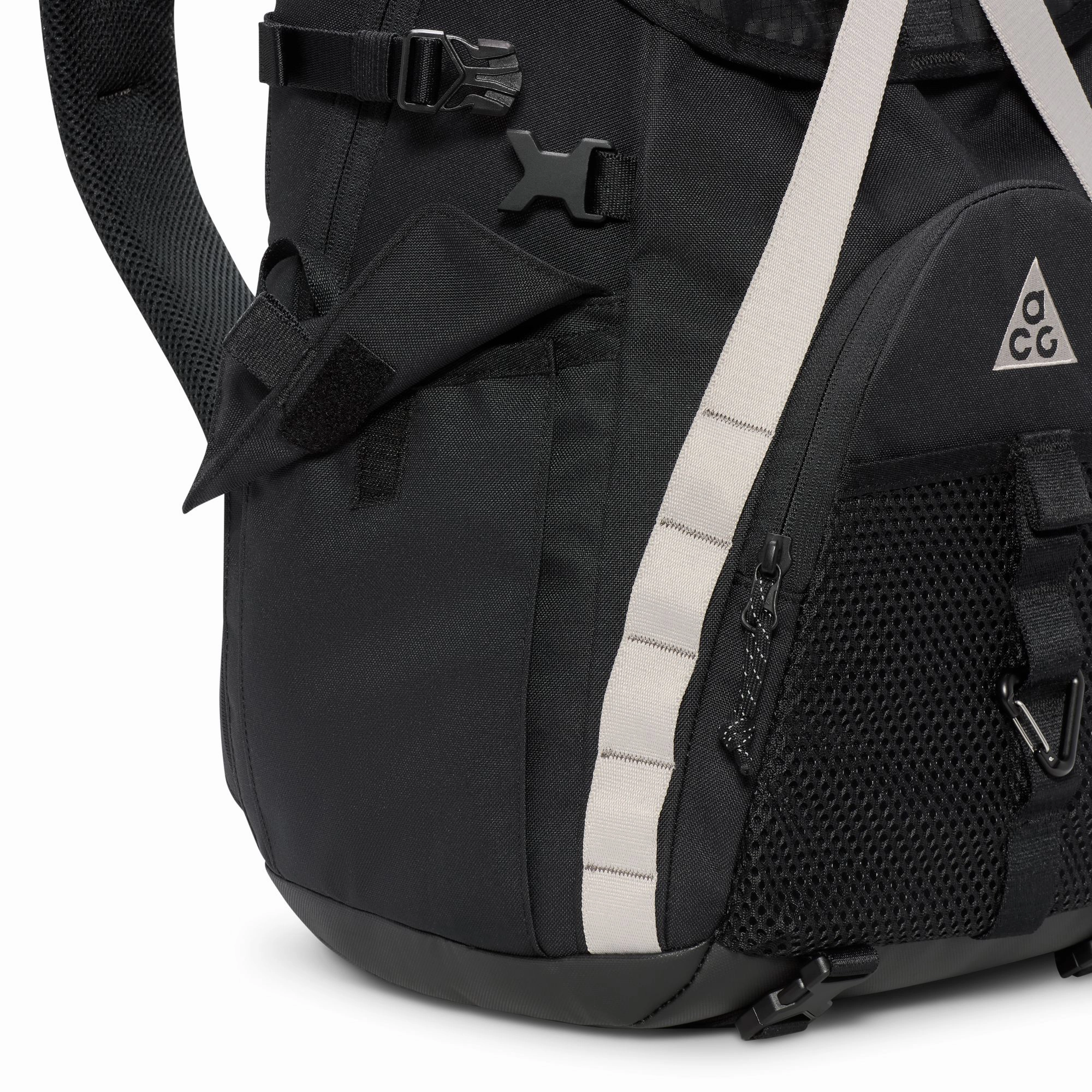 Nike ACG DAYMAX Backpack HJ8178-010