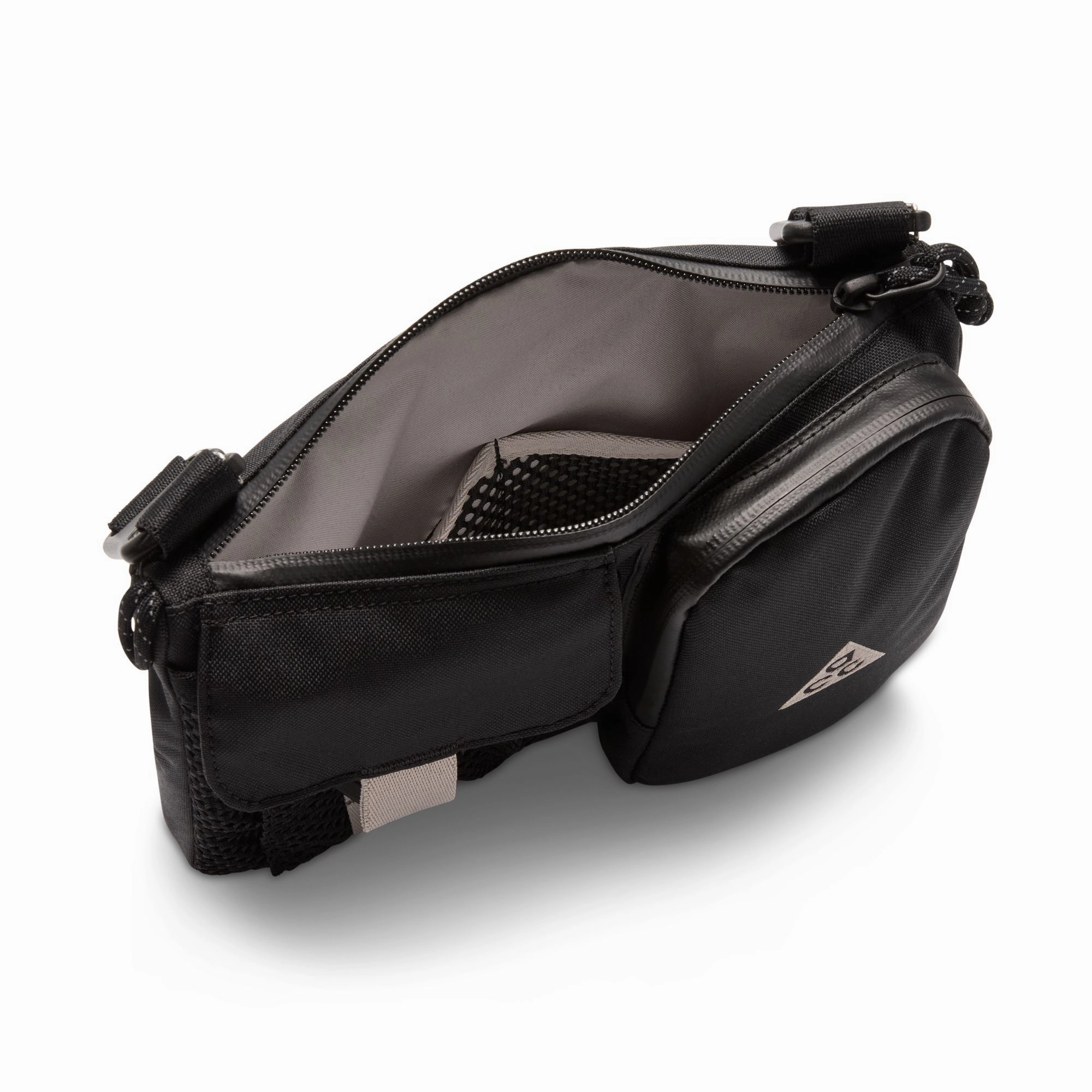 Nike ACG DAYMAX Crossbody Bag HJ8180-010