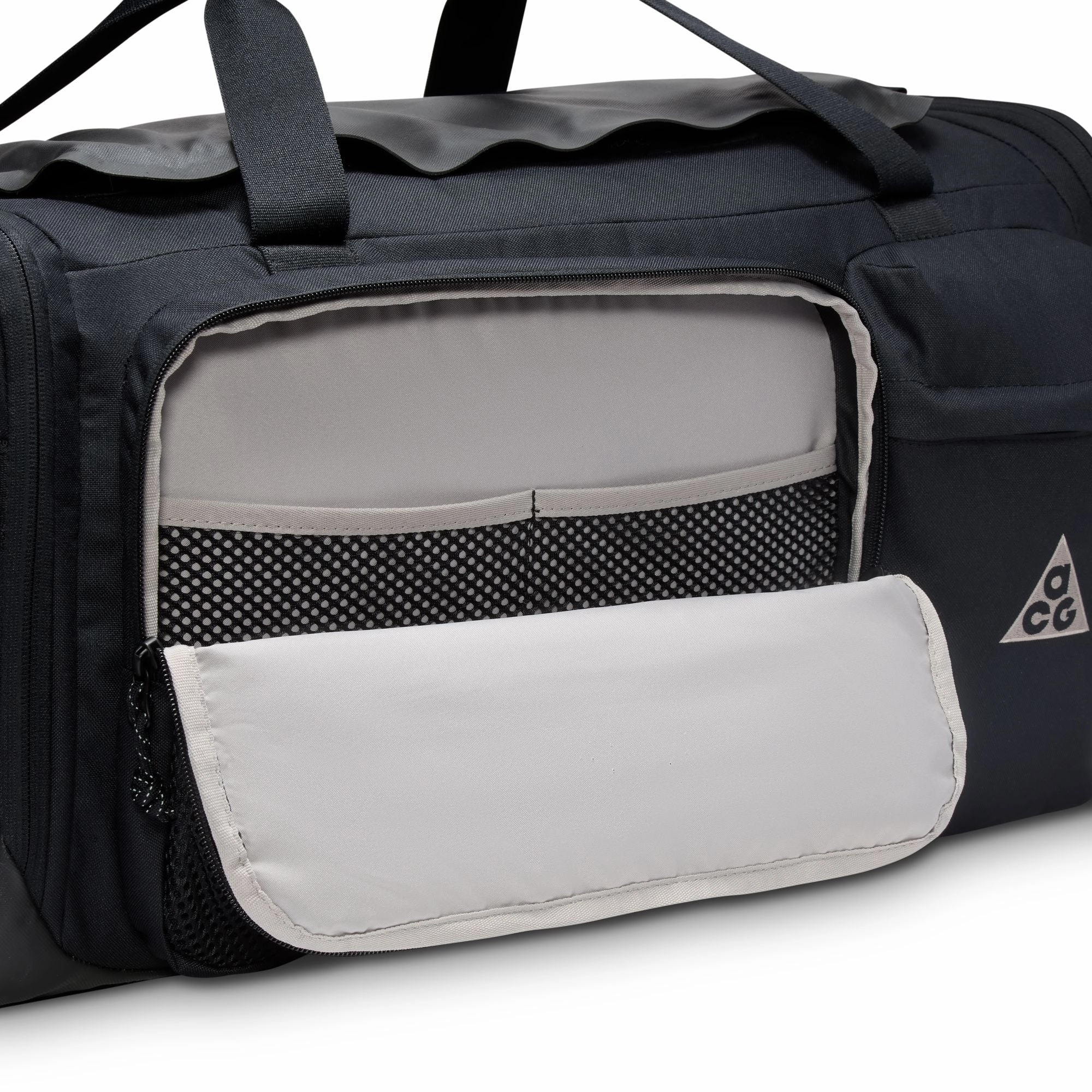 Nike ACG DAYMAX Duffel Bag HJ8185-010