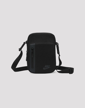 Nike Elemental Crossbody Bag