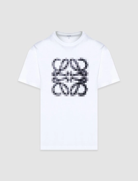 PIXELATED TEE