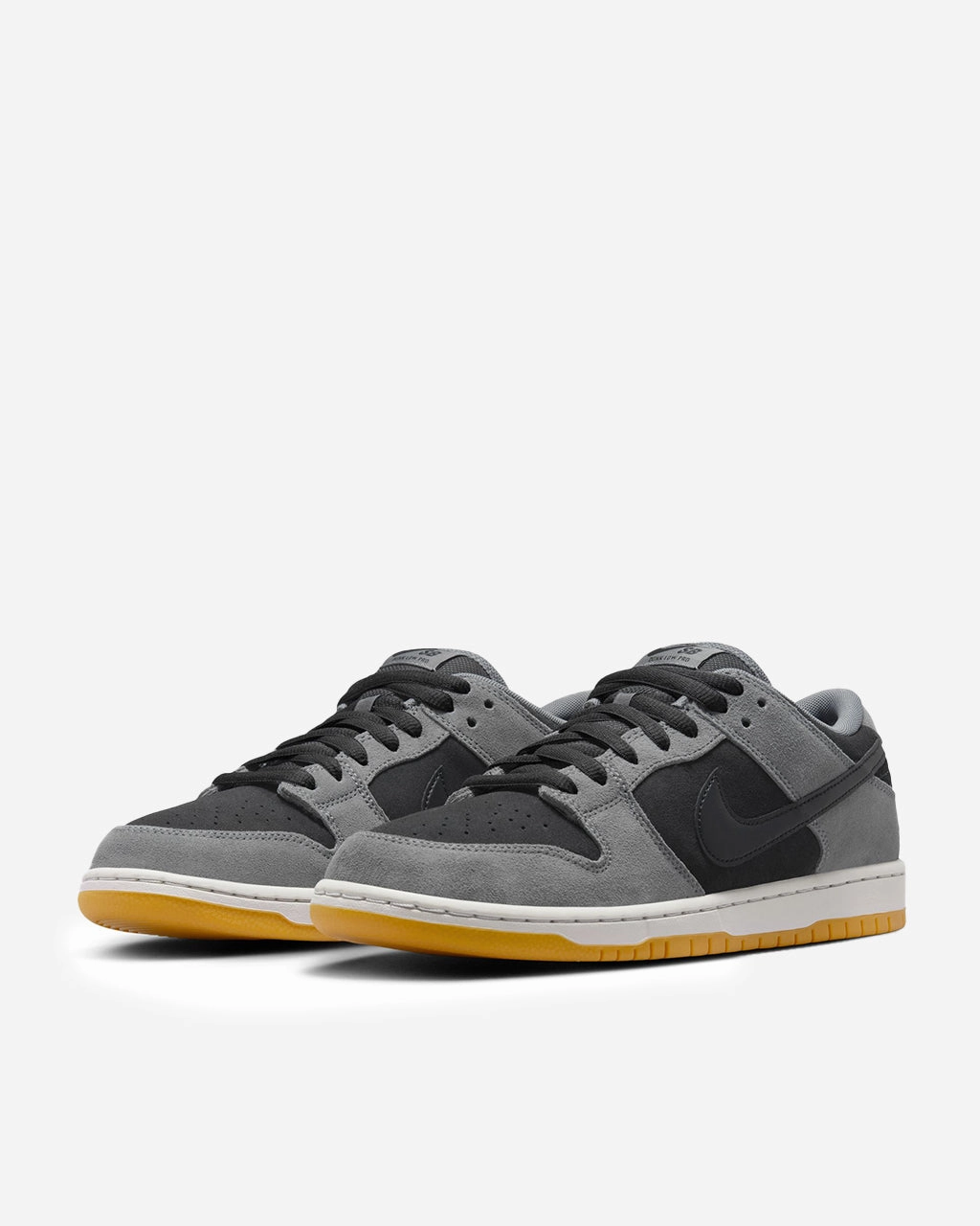 SB Dunk Low Pro 'Black/Smoke Grey'