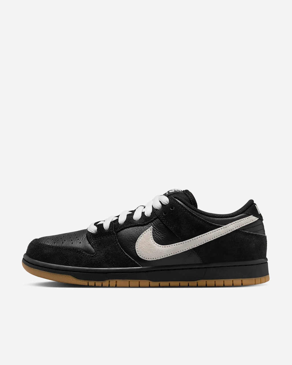 SB Dunk Low Pro 'Black/White'