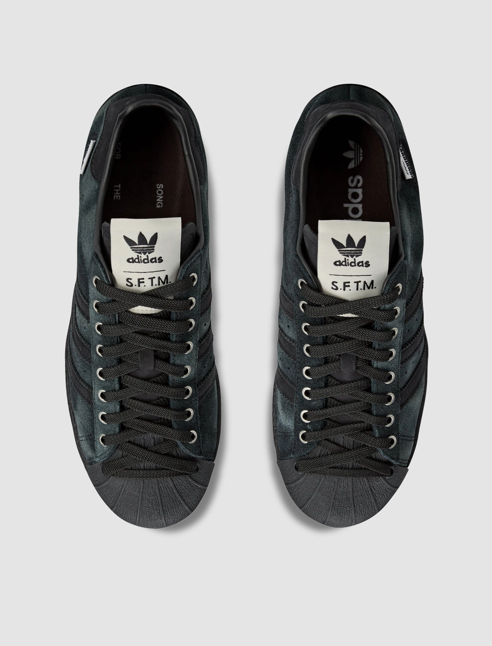SONG FOR THE MUTE X SUPERSTAR 82 BLACK/CREAM WHITE