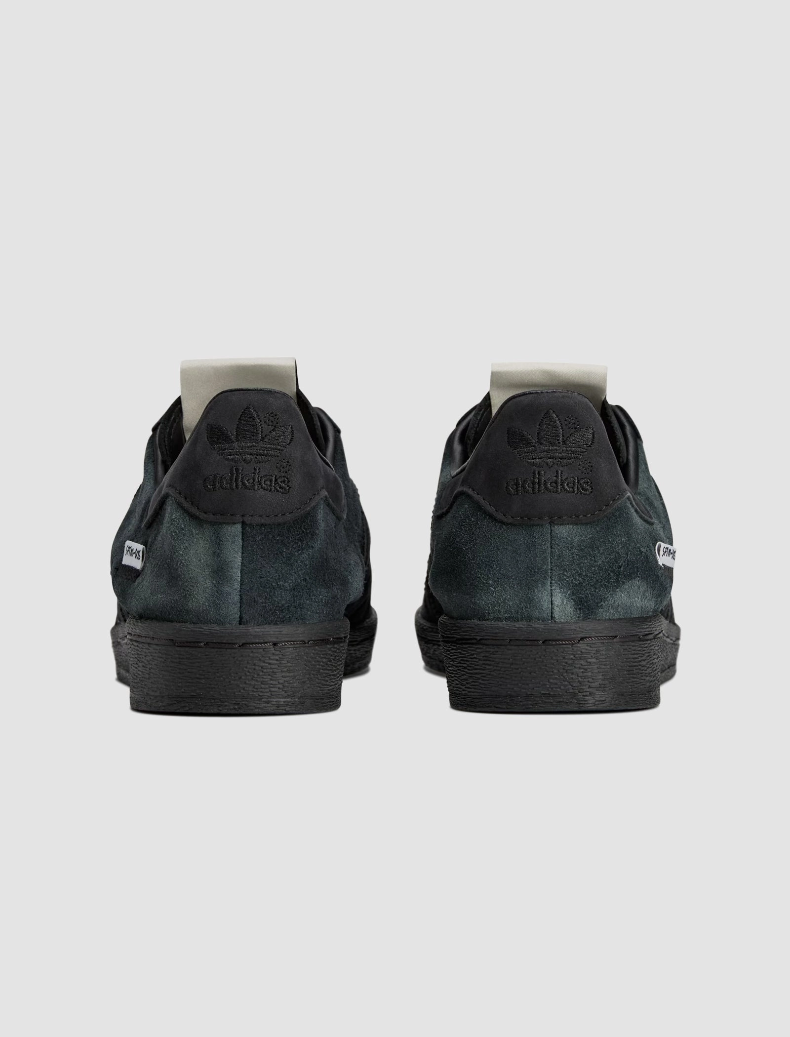 SONG FOR THE MUTE X SUPERSTAR 82 BLACK/CREAM WHITE