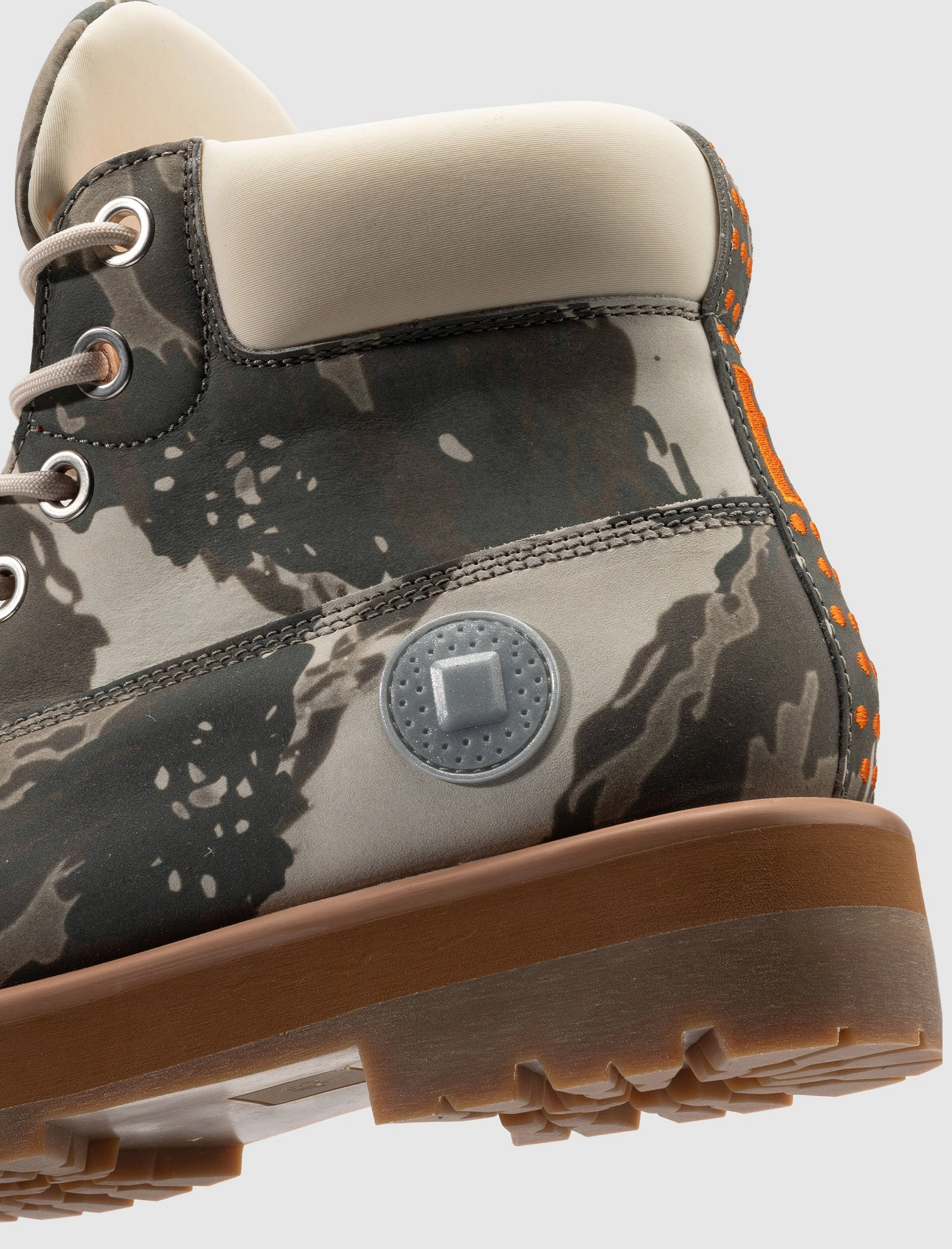 STRADA CAMO