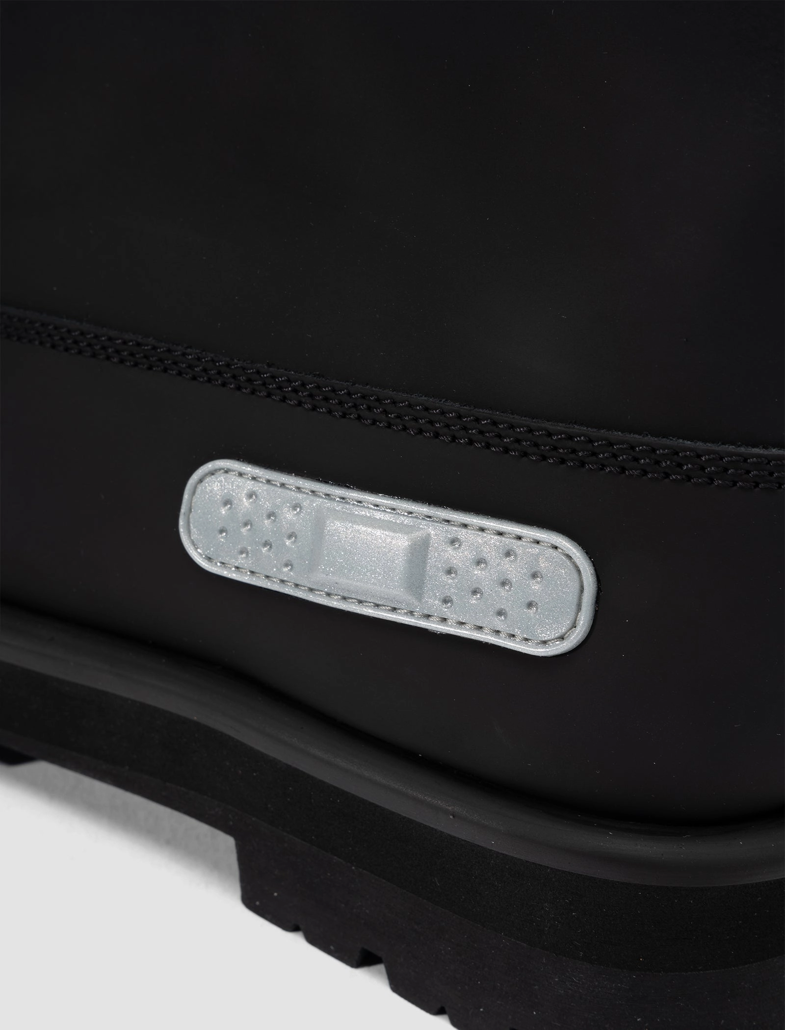 STRADA HIGH BLACK