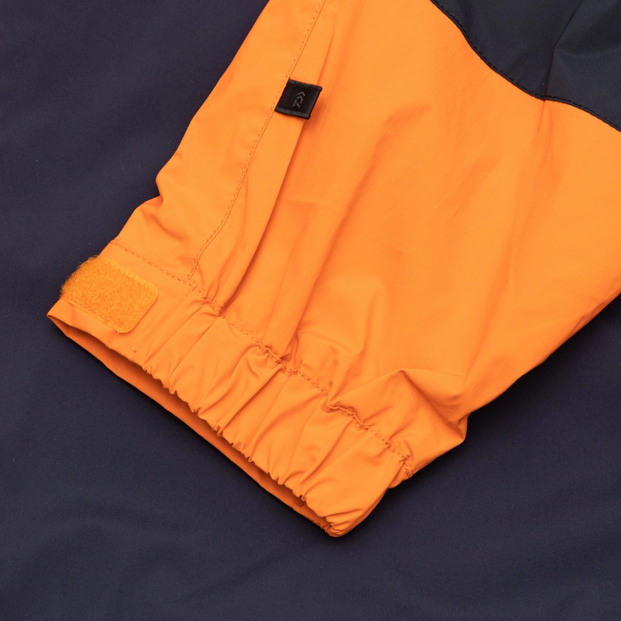 TECH STORM MOUNTAIN JACKET