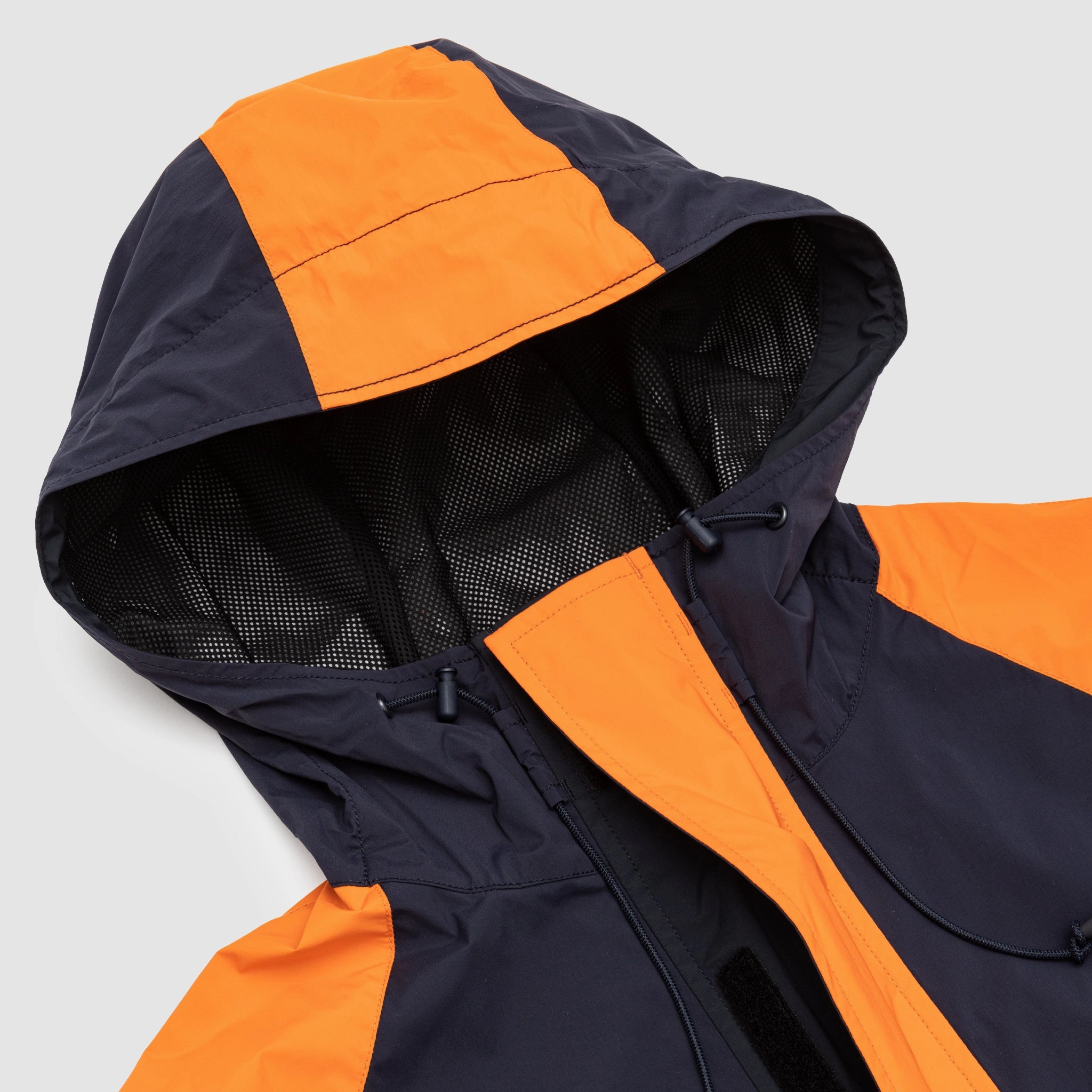 TECH STORM MOUNTAIN JACKET