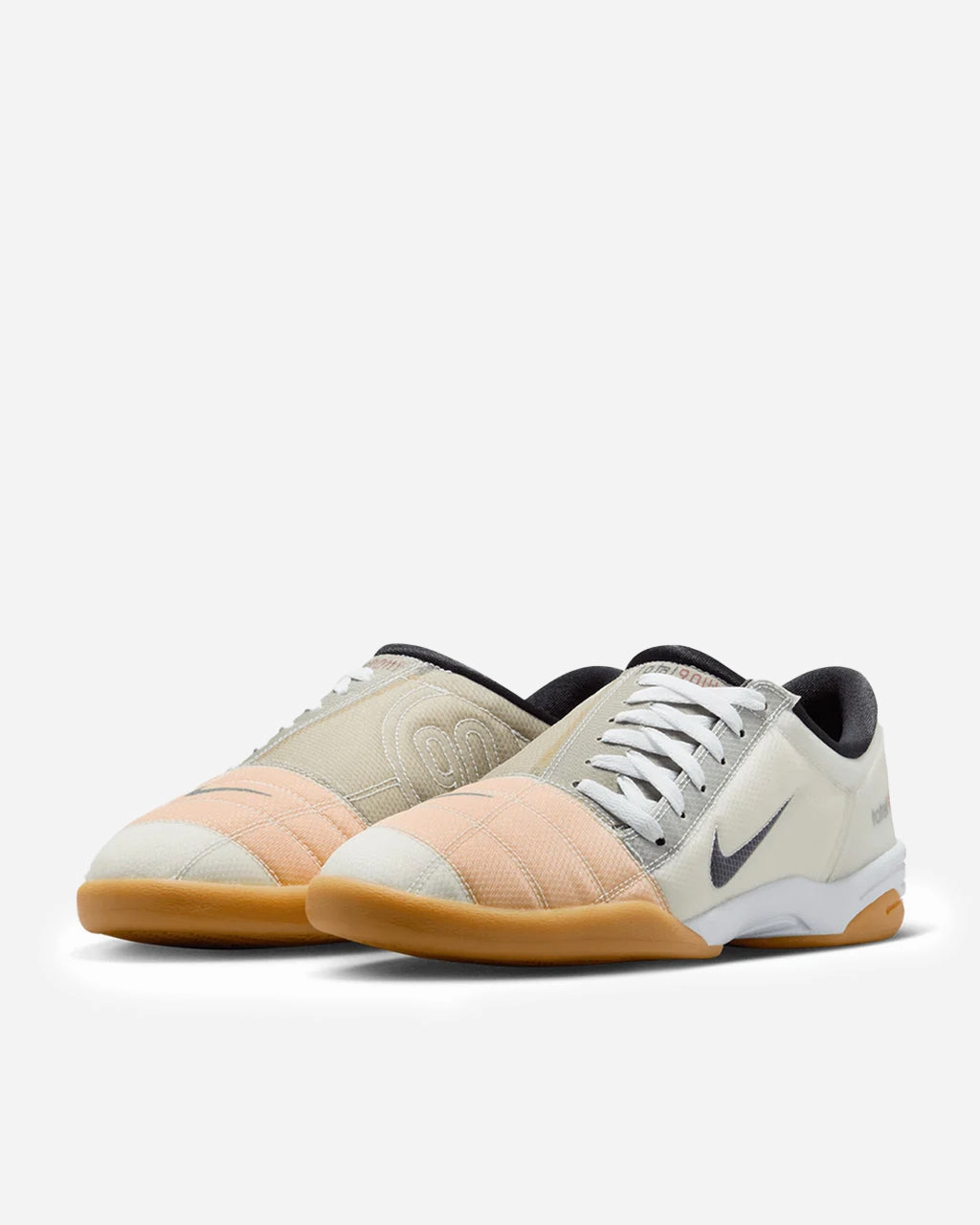Total 90 'White/Black-Gum'