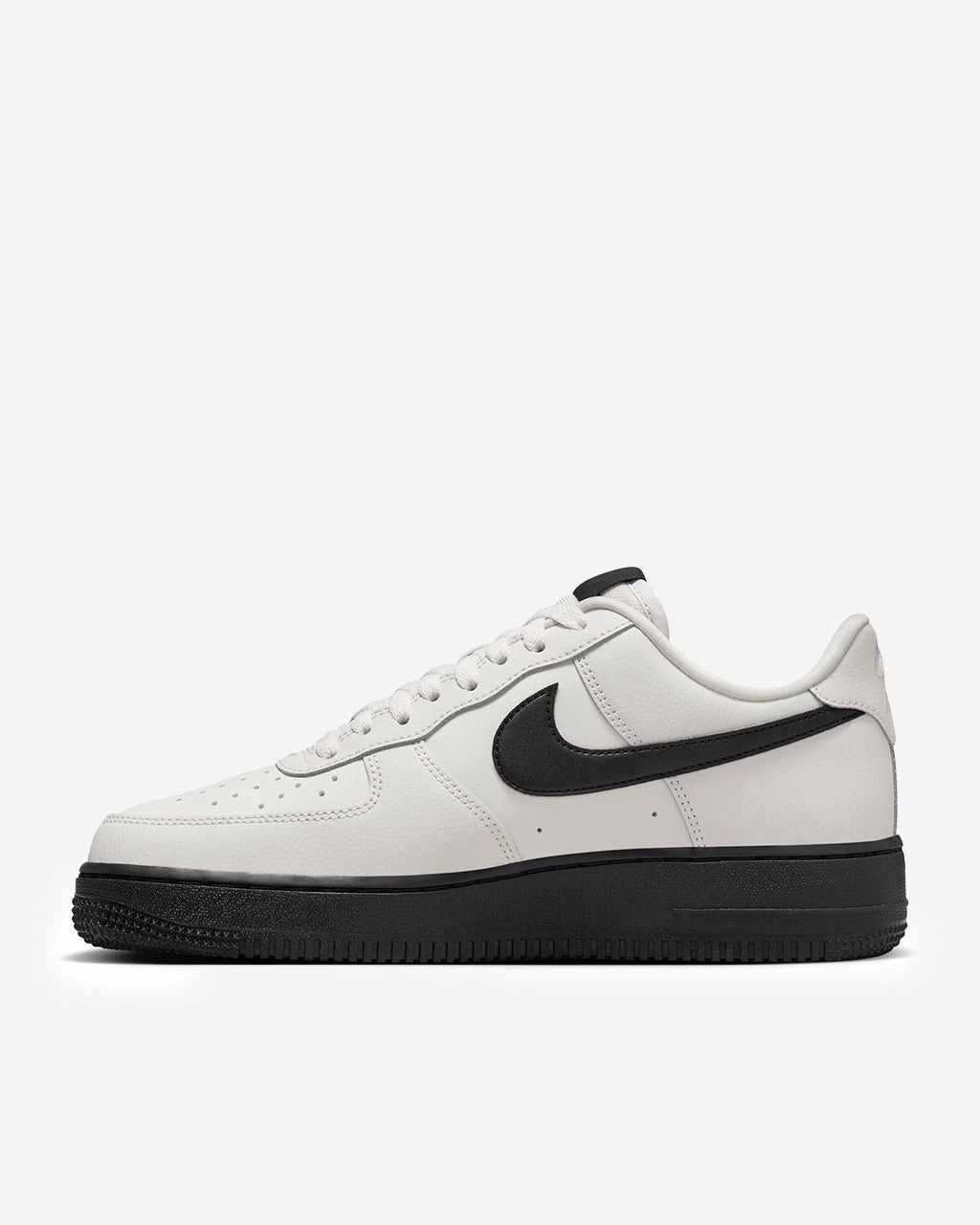 WMNS Air Force 1 '07 'Phantom/Black'