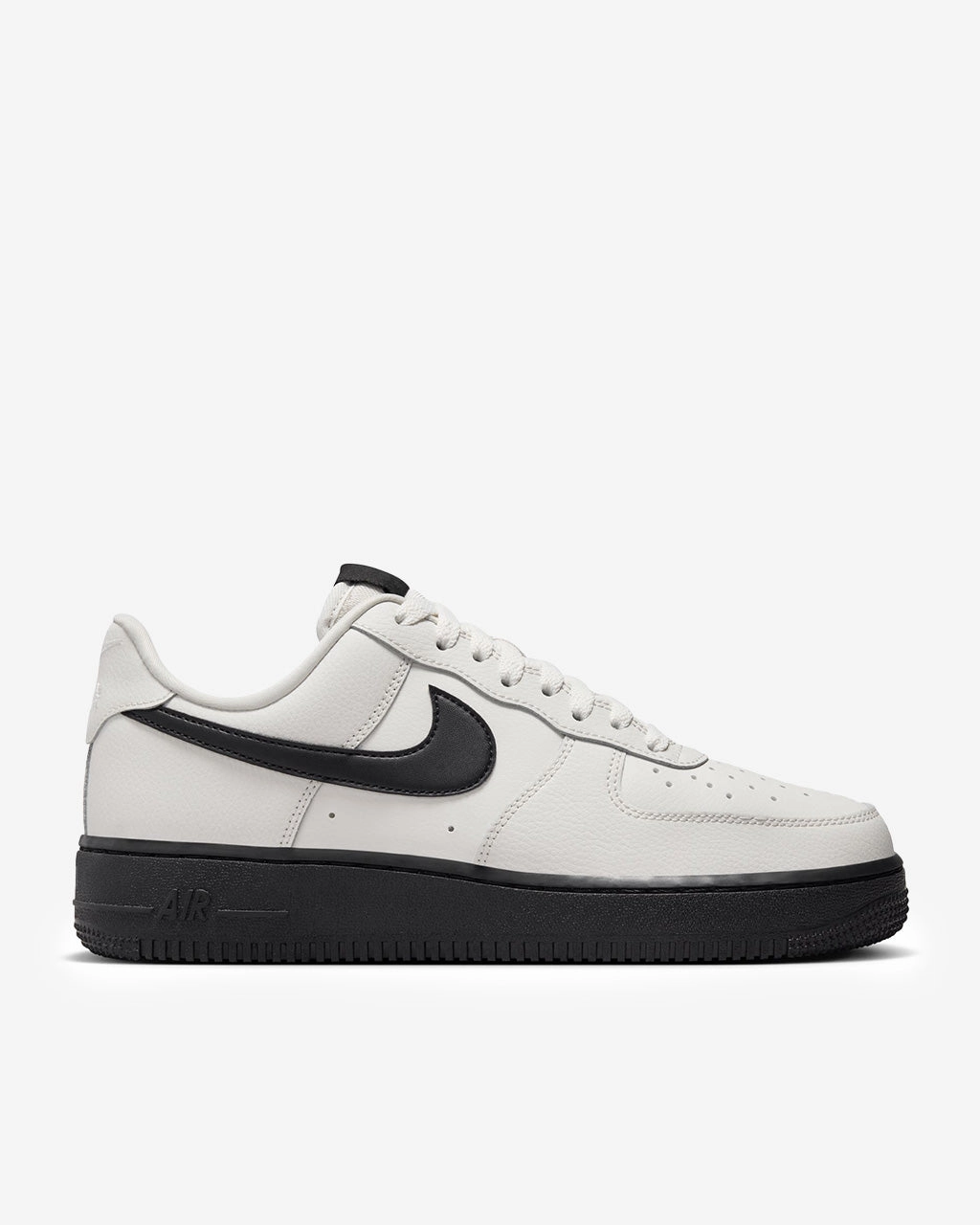 WMNS Air Force 1 '07 'Phantom/Black'