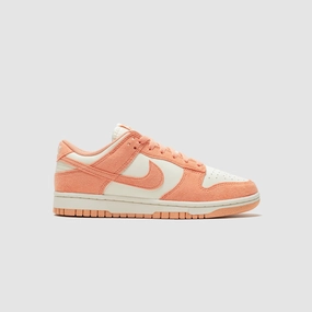 WMNS DUNK LOW SOFT PEARL