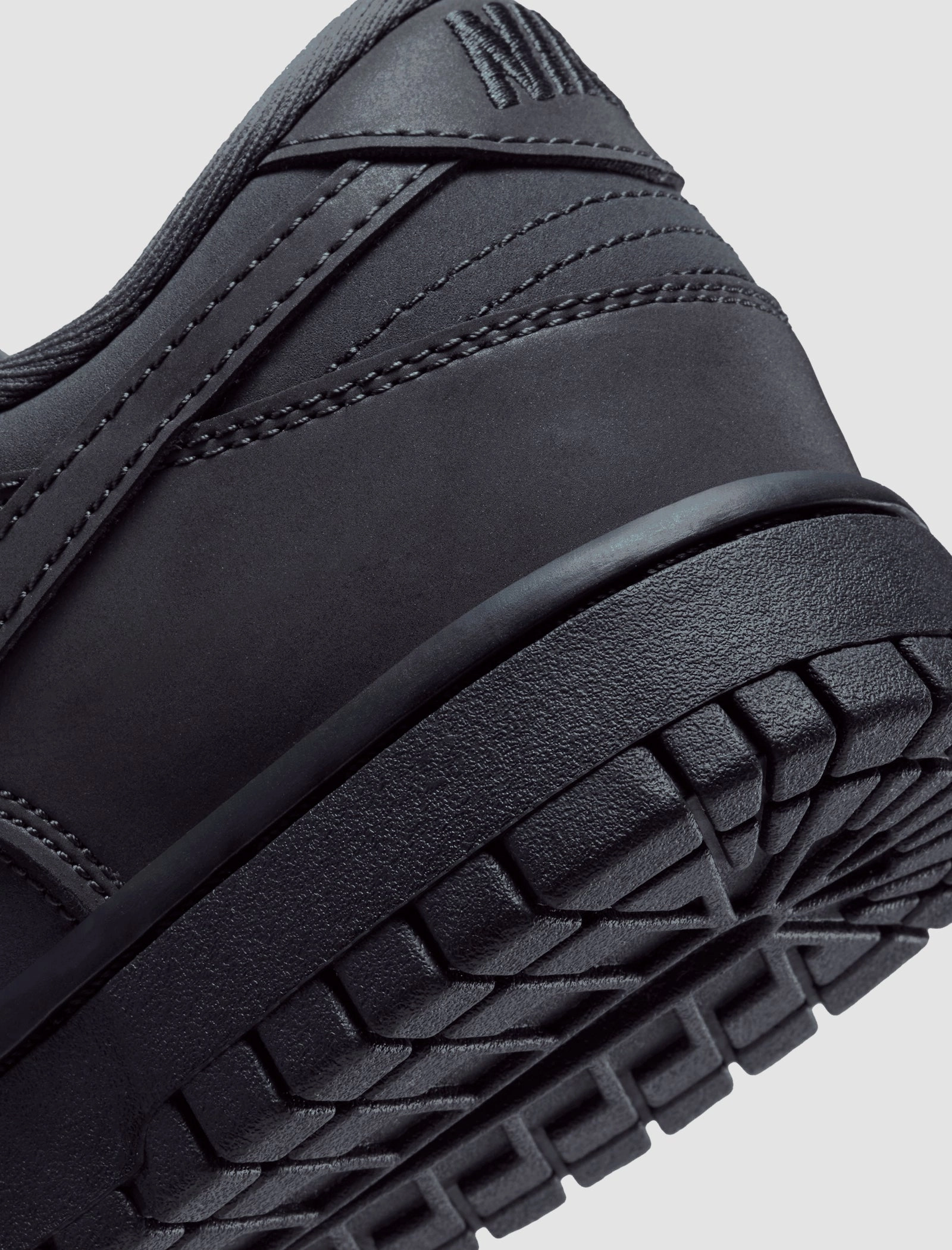 WOMEN'S DUNK LOW ANTHRACITE