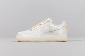 Women's Nike Air Force 1 ’07 LV8 'Sail and Barely Orange'