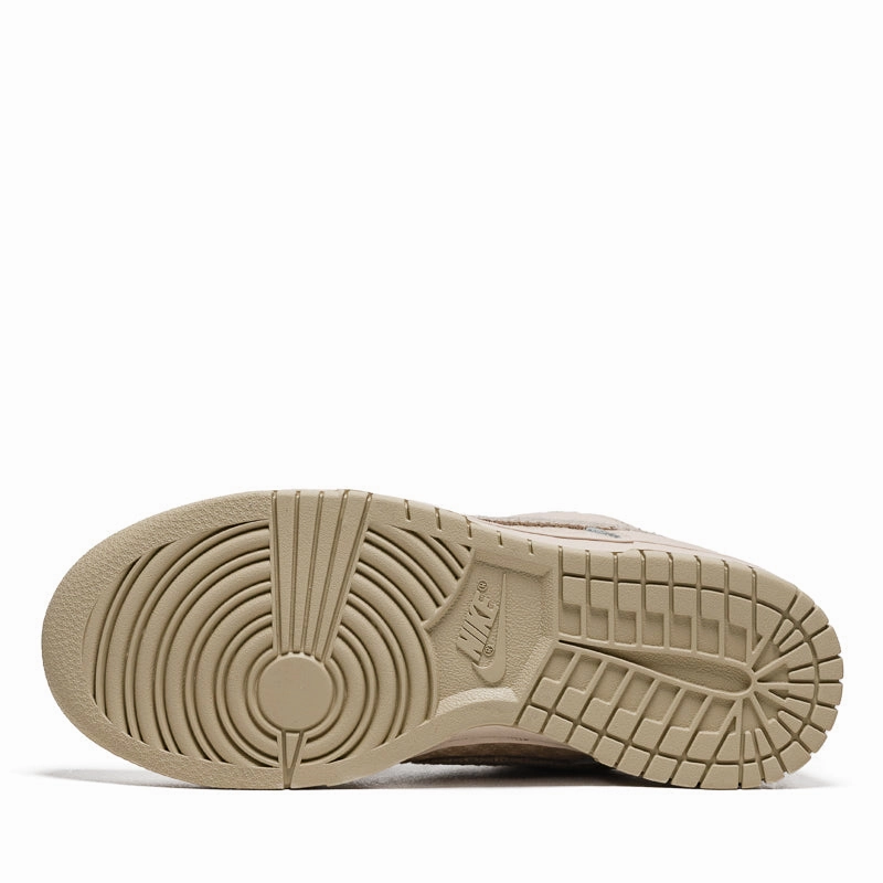 Women's Nike Dunk Low - Sanddrift/Desert Khaki