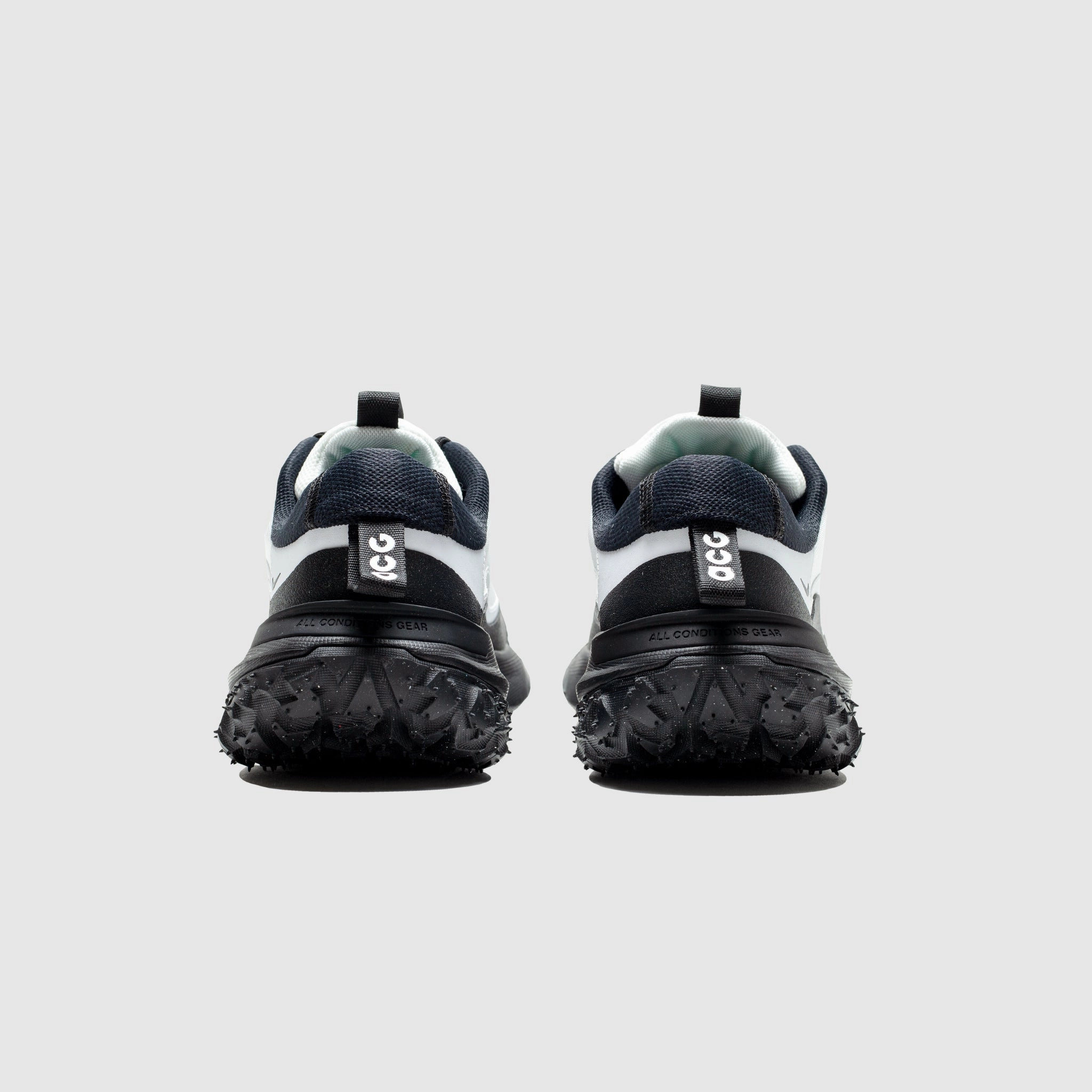 X ACG MOUNTAIN FLY 2 LOW SP BLACK/WHITE