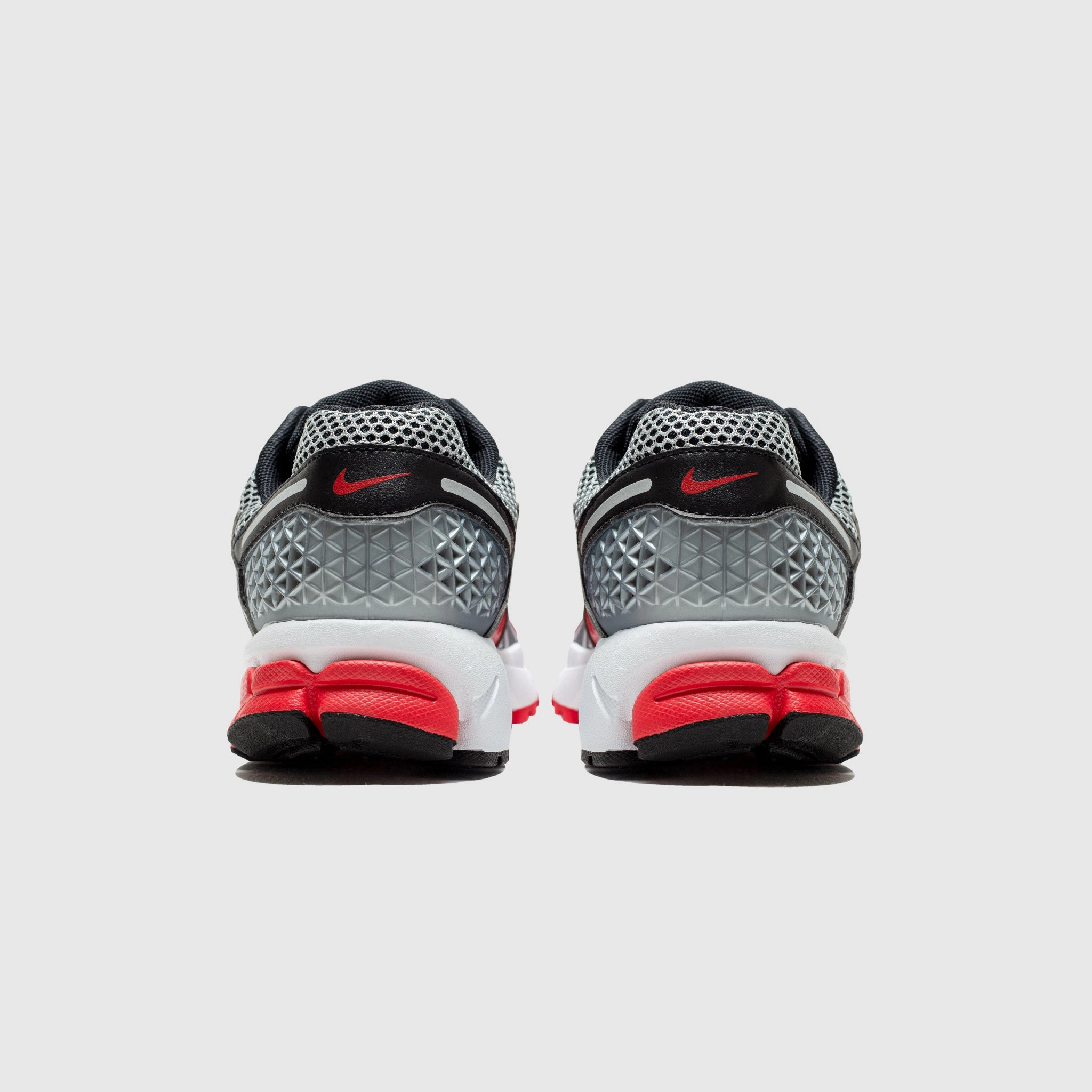 ZOOM VOMERO 5 UNIVERSITY RED